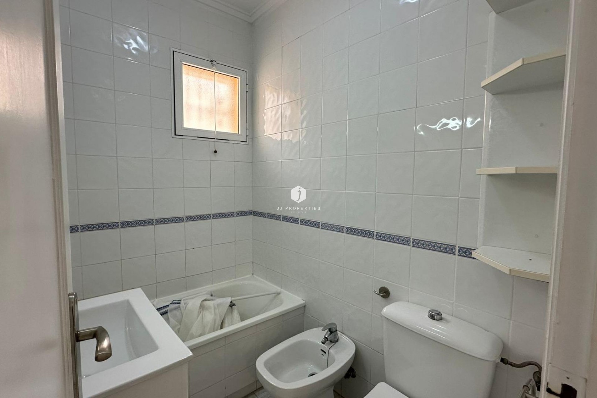 Tweedehands - Bungalow -
Orihuela Costa - Los Almendros-la Florida