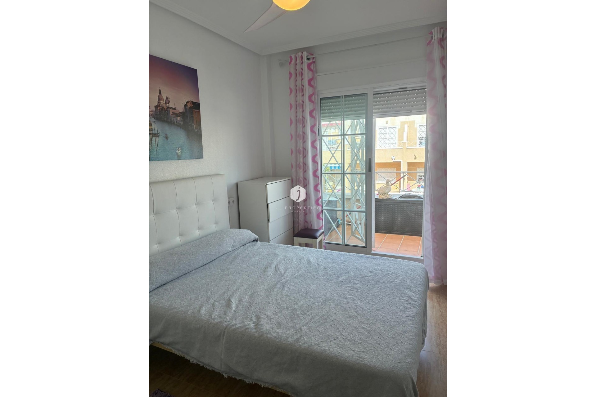 Tweedehands - Bungalow -
Orihuela Costa - Los Almendros-la Florida