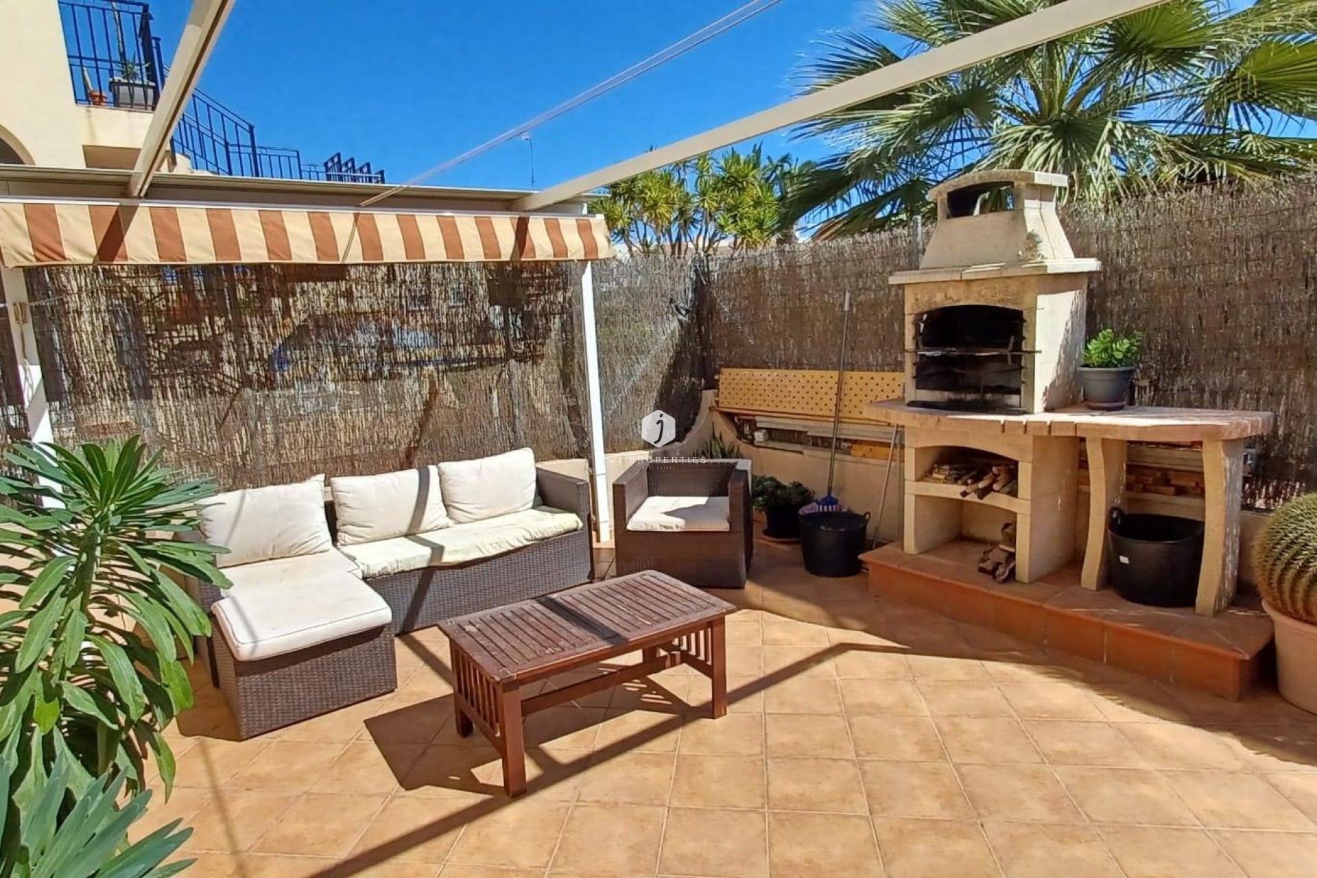 Tweedehands - Bungalow -
Orihuela Costa - Los Almendros-la Florida
