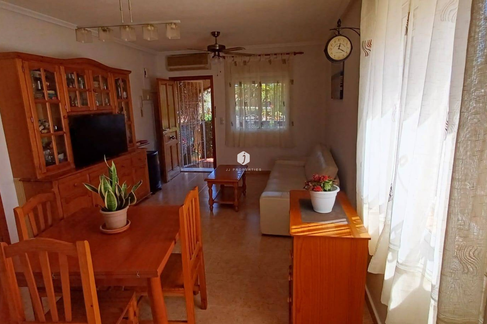 Tweedehands - Bungalow -
Orihuela Costa - Los Almendros-la Florida
