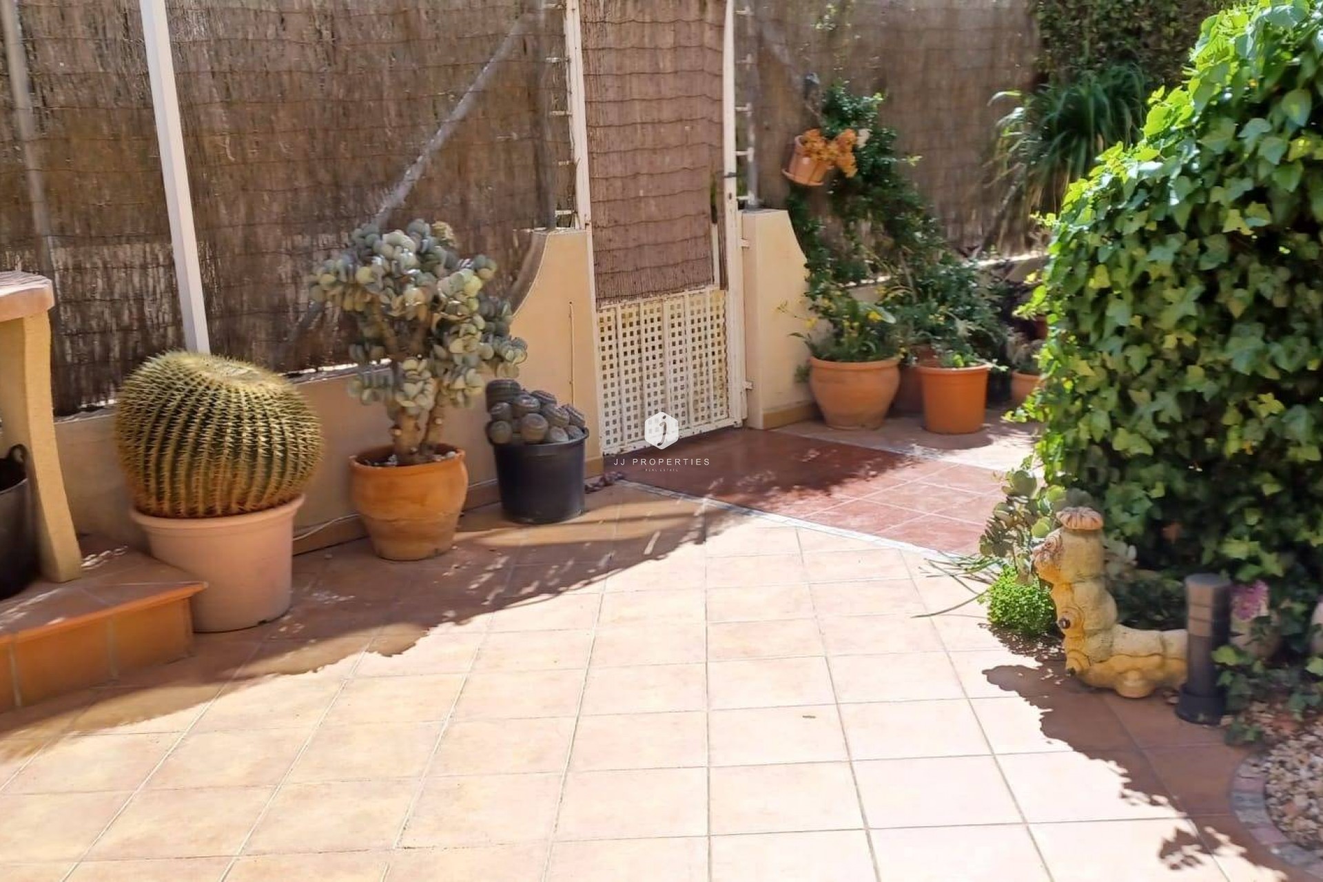 Tweedehands - Bungalow -
Orihuela Costa - Los Almendros-la Florida