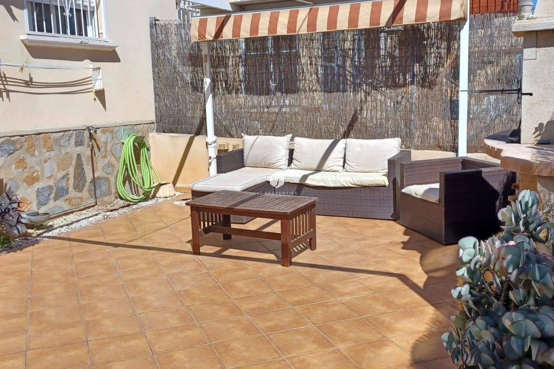 Tweedehands - Bungalow -
Orihuela Costa - Los Almendros-la Florida