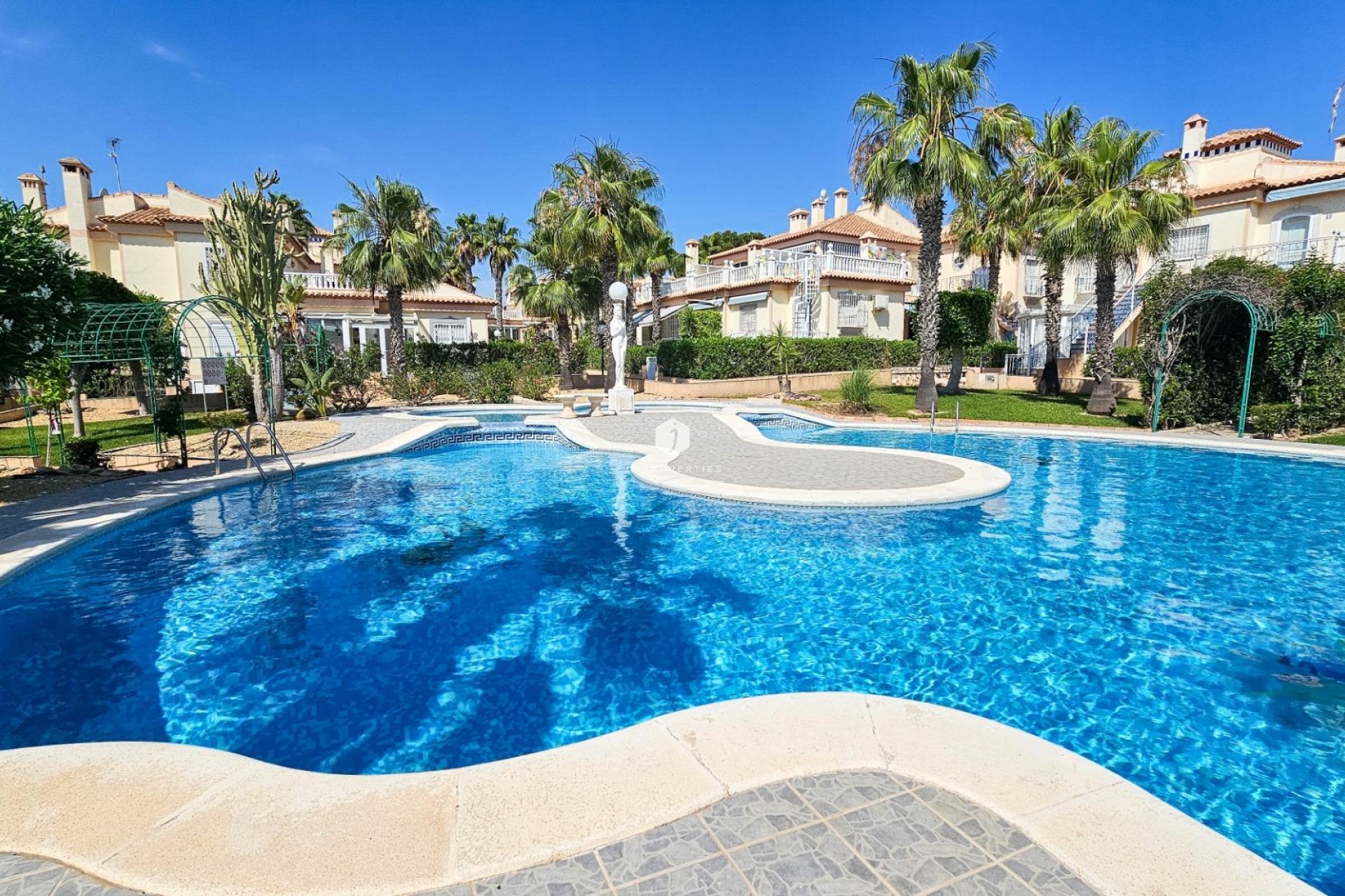 Tweedehands - Bungalow -
Orihuela Costa - Los Altos