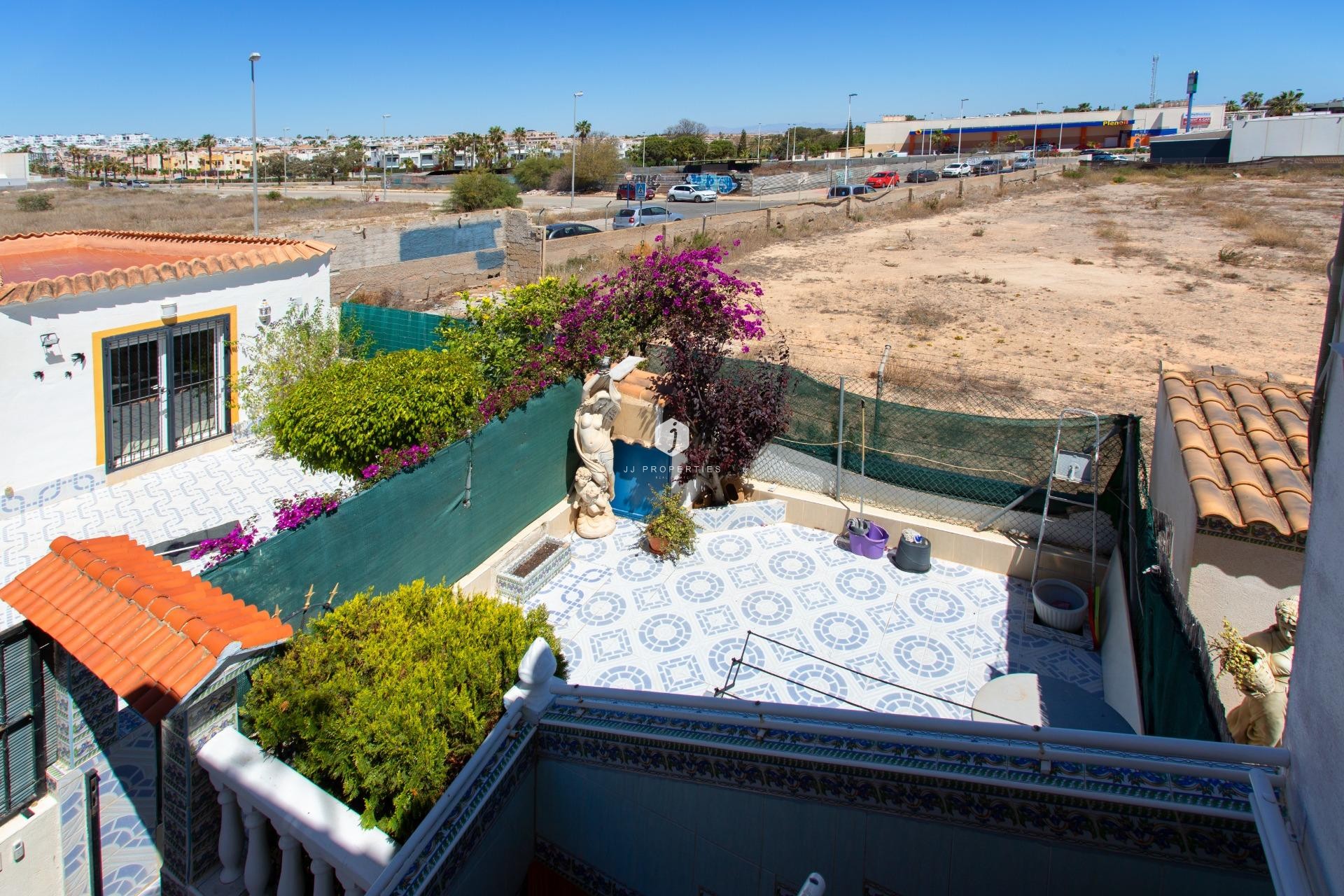 Tweedehands - Bungalow -
Orihuela Costa - Punta Prima