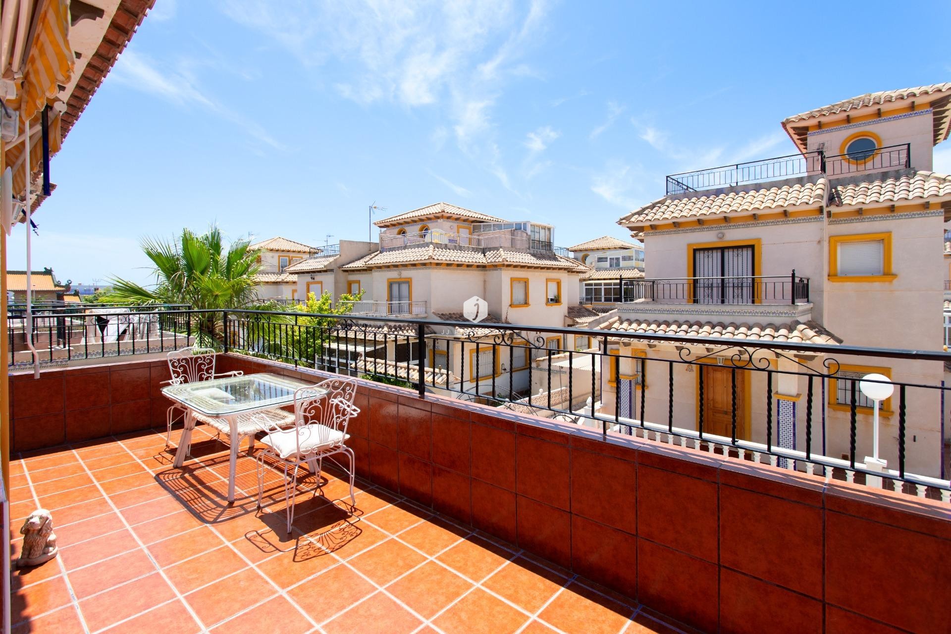 Tweedehands - Bungalow -
Orihuela Costa - Punta Prima
