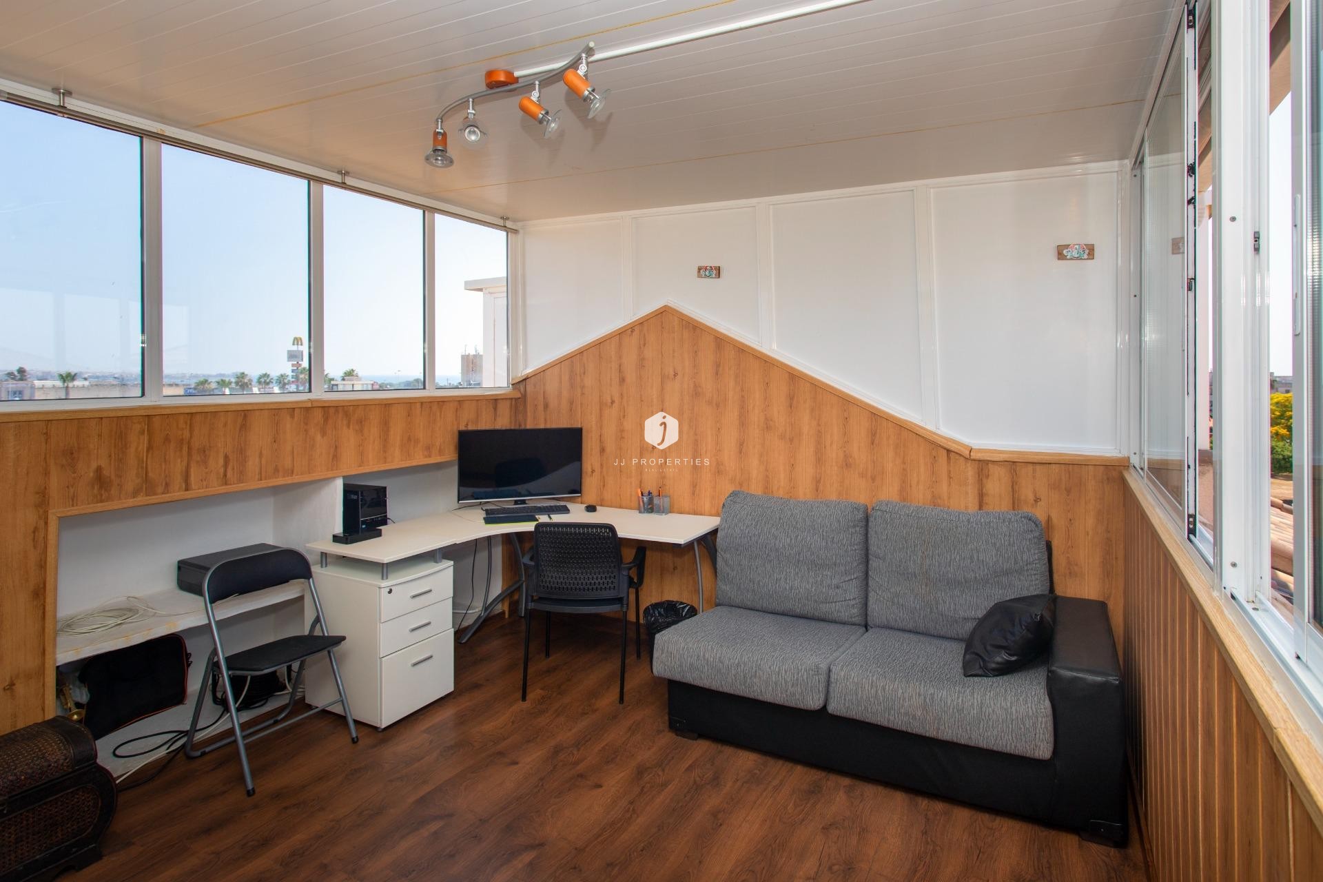 Tweedehands - Bungalow -
Orihuela Costa - Punta Prima