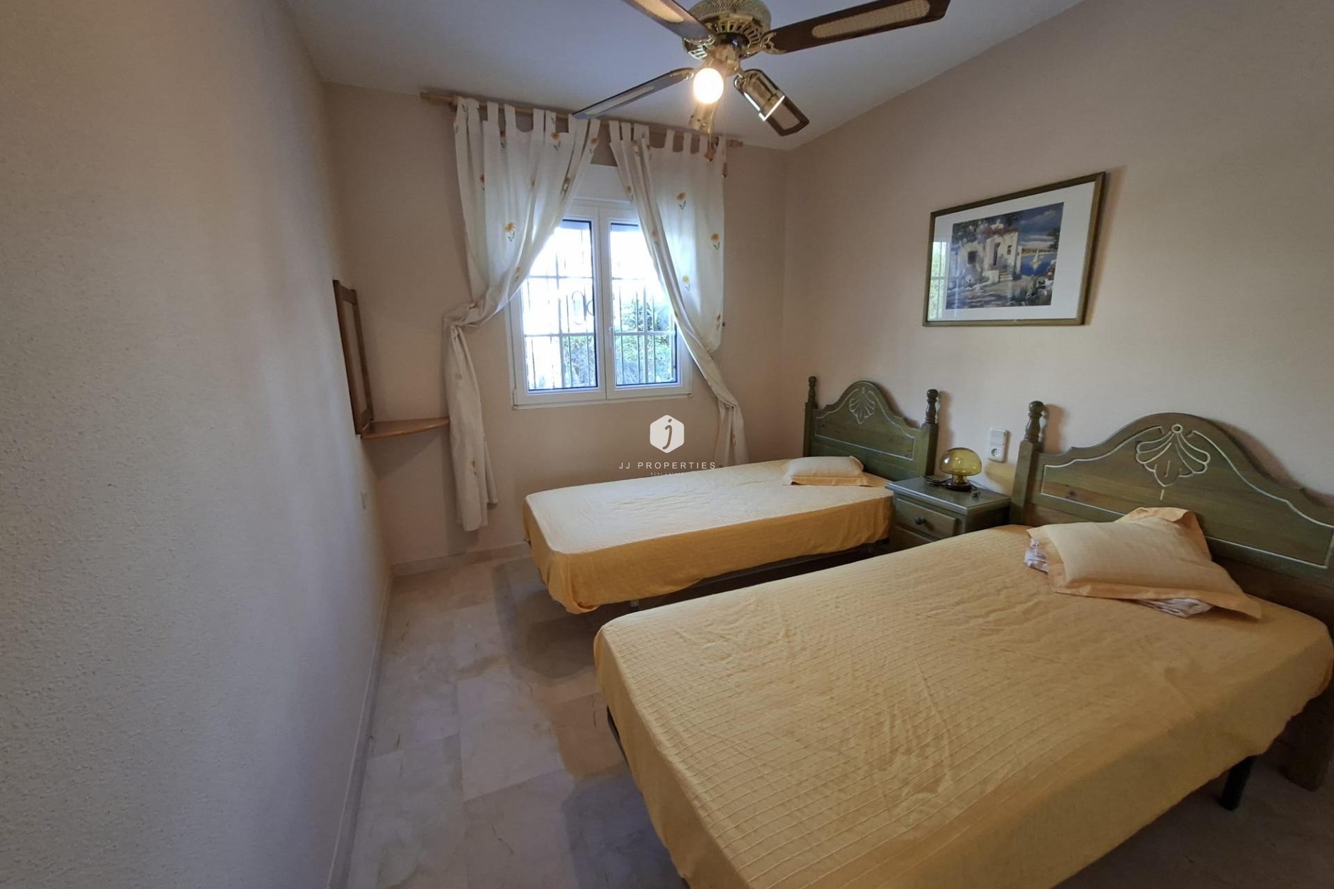 Tweedehands - Bungalow -
Orihuela Costa - Villamartín-las Filipinas