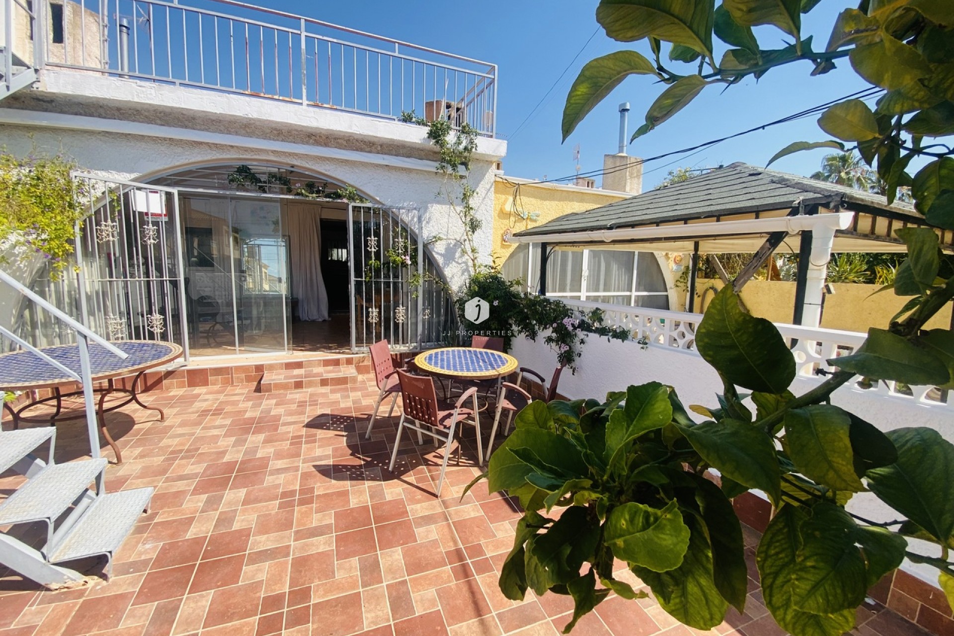 Tweedehands - Bungalow -
Playa Flamenca - Costa Blanca