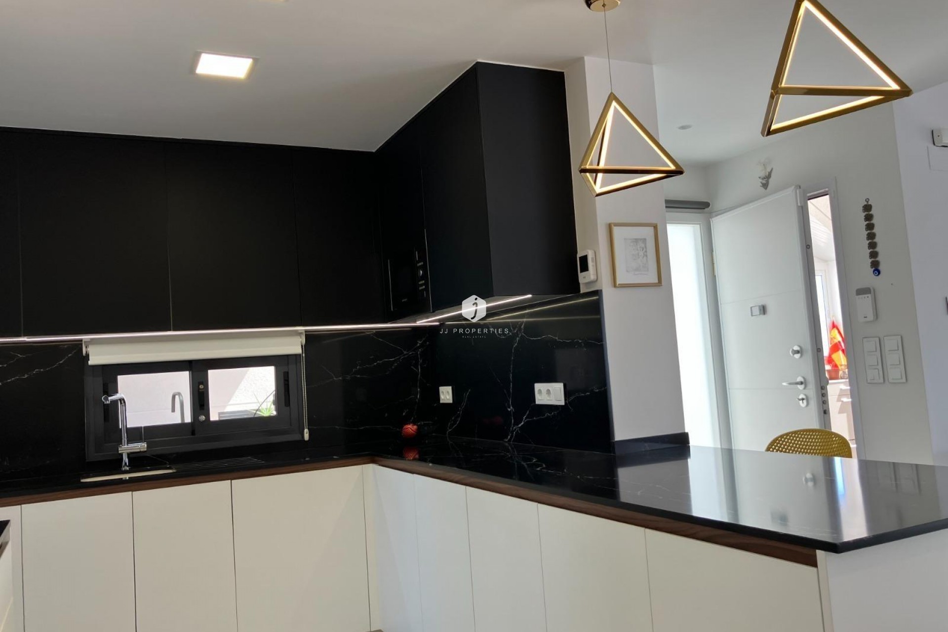 Tweedehands - Bungalow -
San Miguel de Salinas - Las Colinas