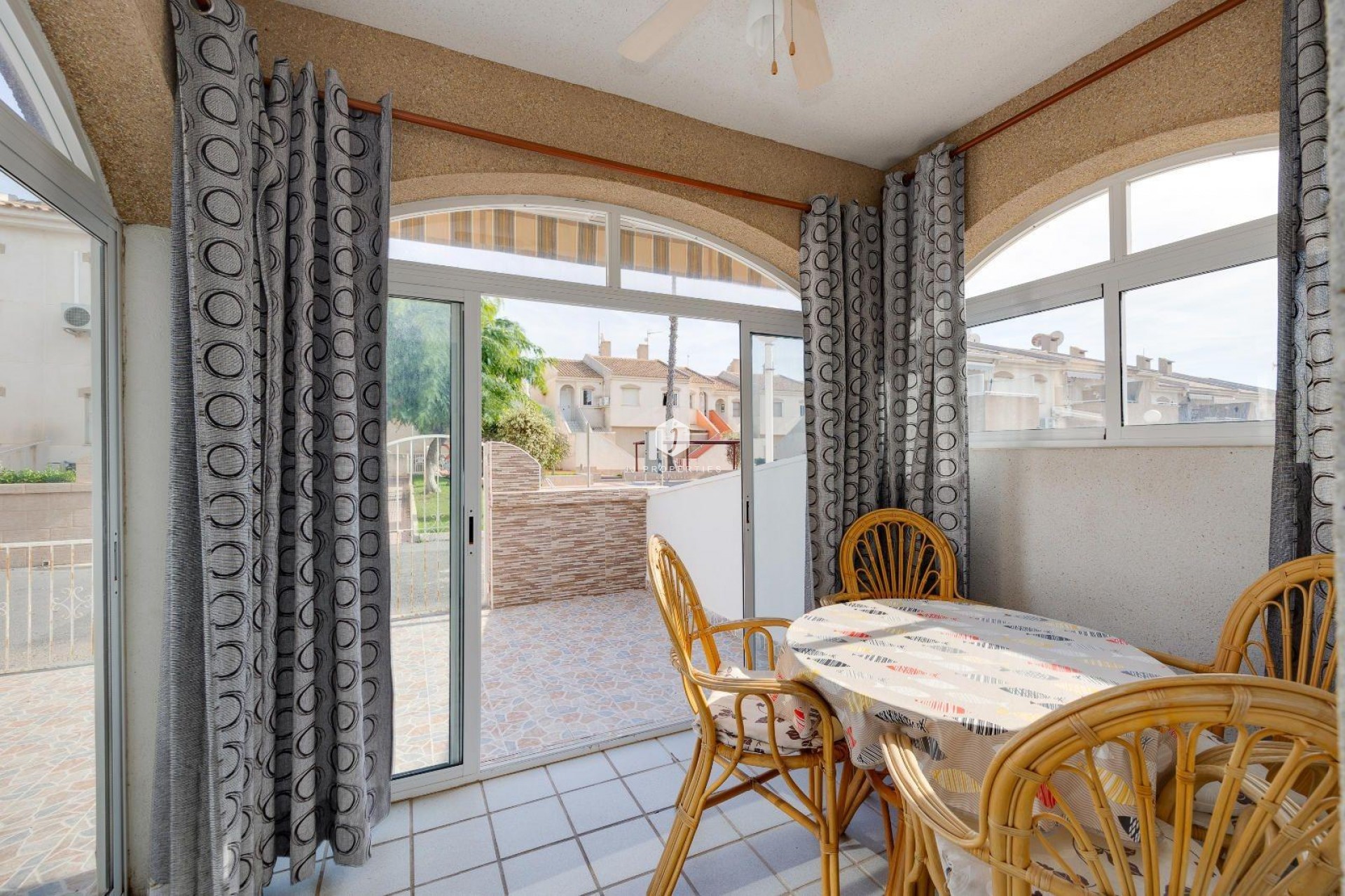 Tweedehands - Bungalow -
Torrevieja - Aguas Nuevas 2