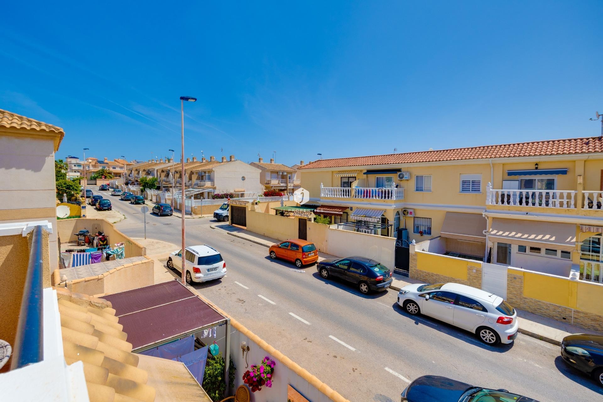 Tweedehands - Bungalow -
Torrevieja - aguas nuevas