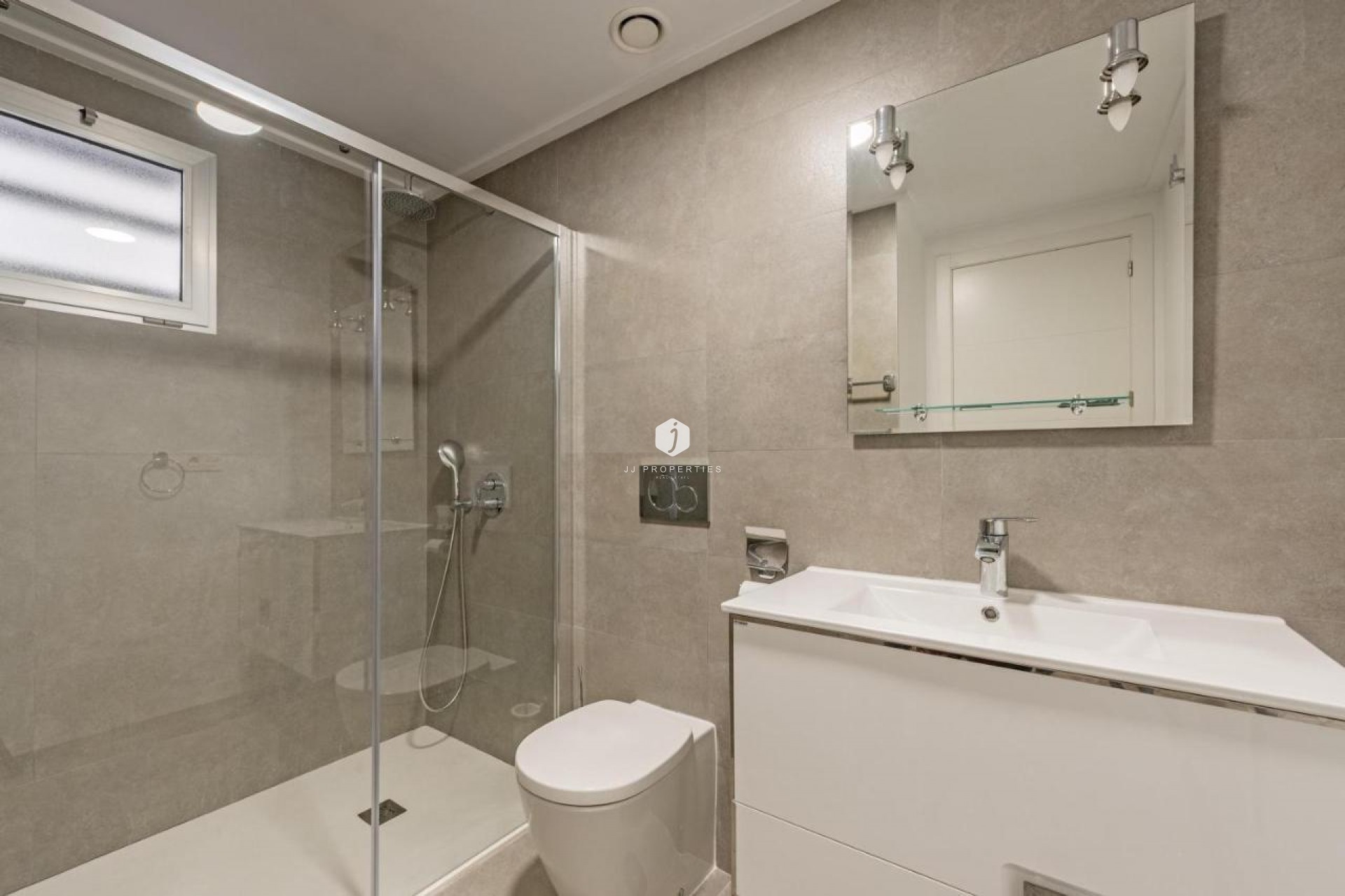 Tweedehands - Bungalow -
Torrevieja - Auguas Neuvas