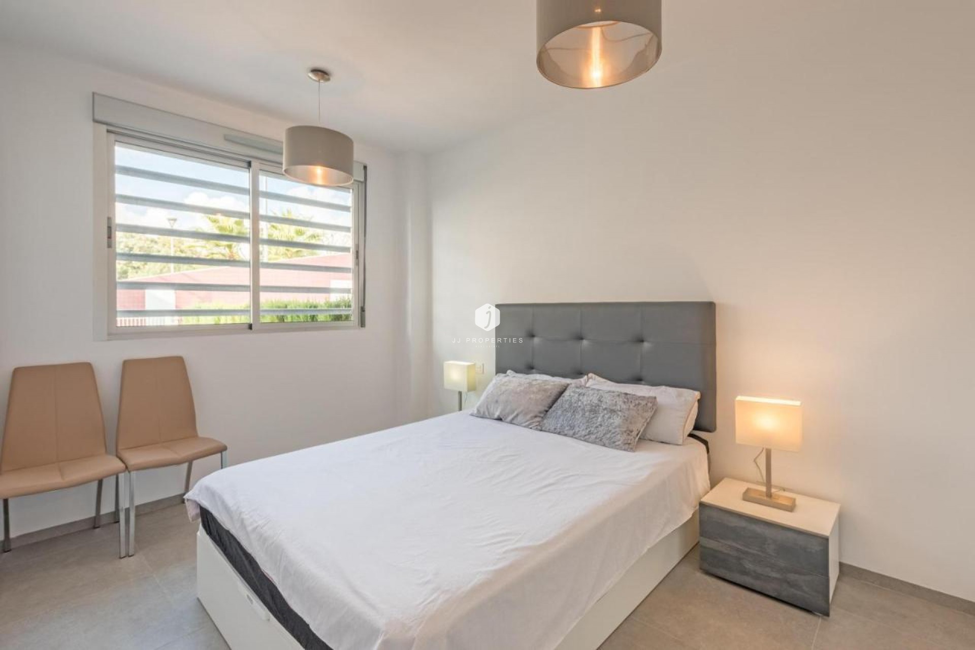 Tweedehands - Bungalow -
Torrevieja - Auguas Neuvas