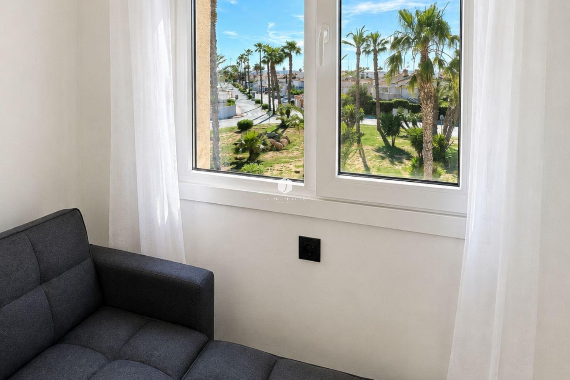 Tweedehands - Bungalow -
Torrevieja - Carrefour