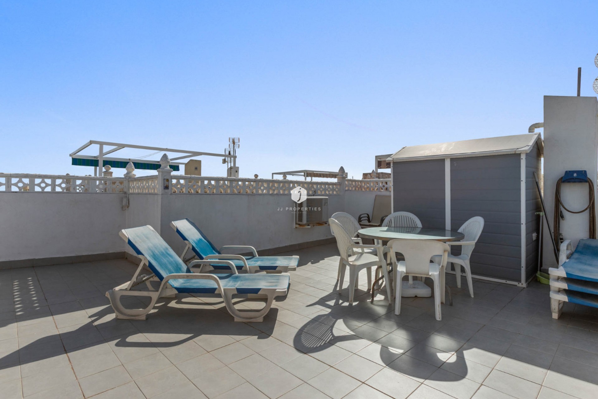 Tweedehands - Bungalow -
Torrevieja - Costa Blanca