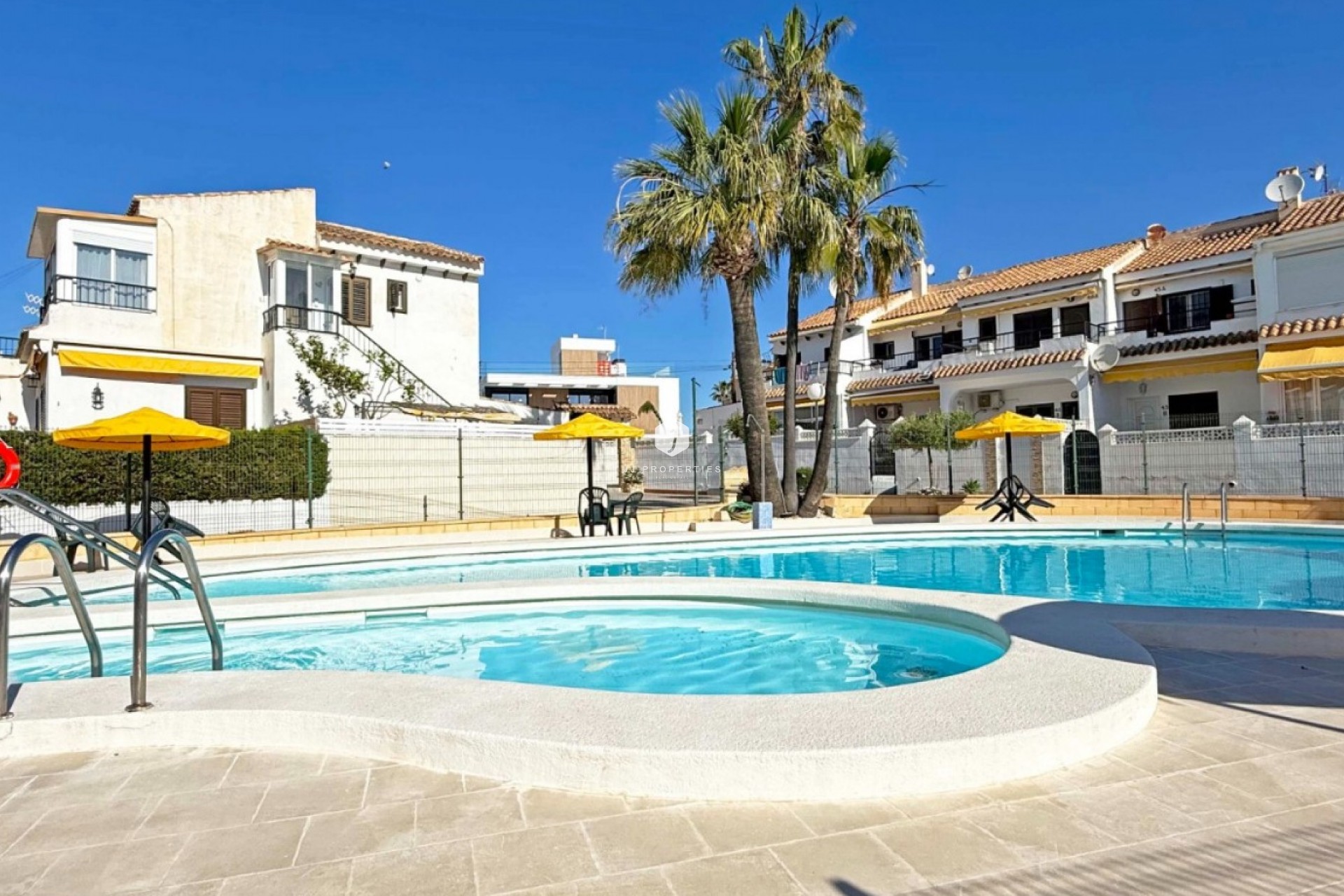 Tweedehands - Bungalow -
Torrevieja - Costa Blanca