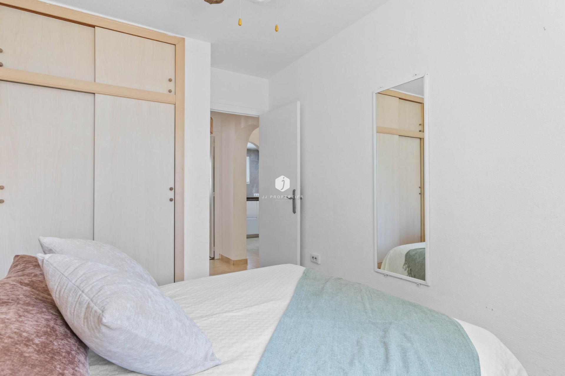 Tweedehands - Bungalow -
Torrevieja - Costa Blanca