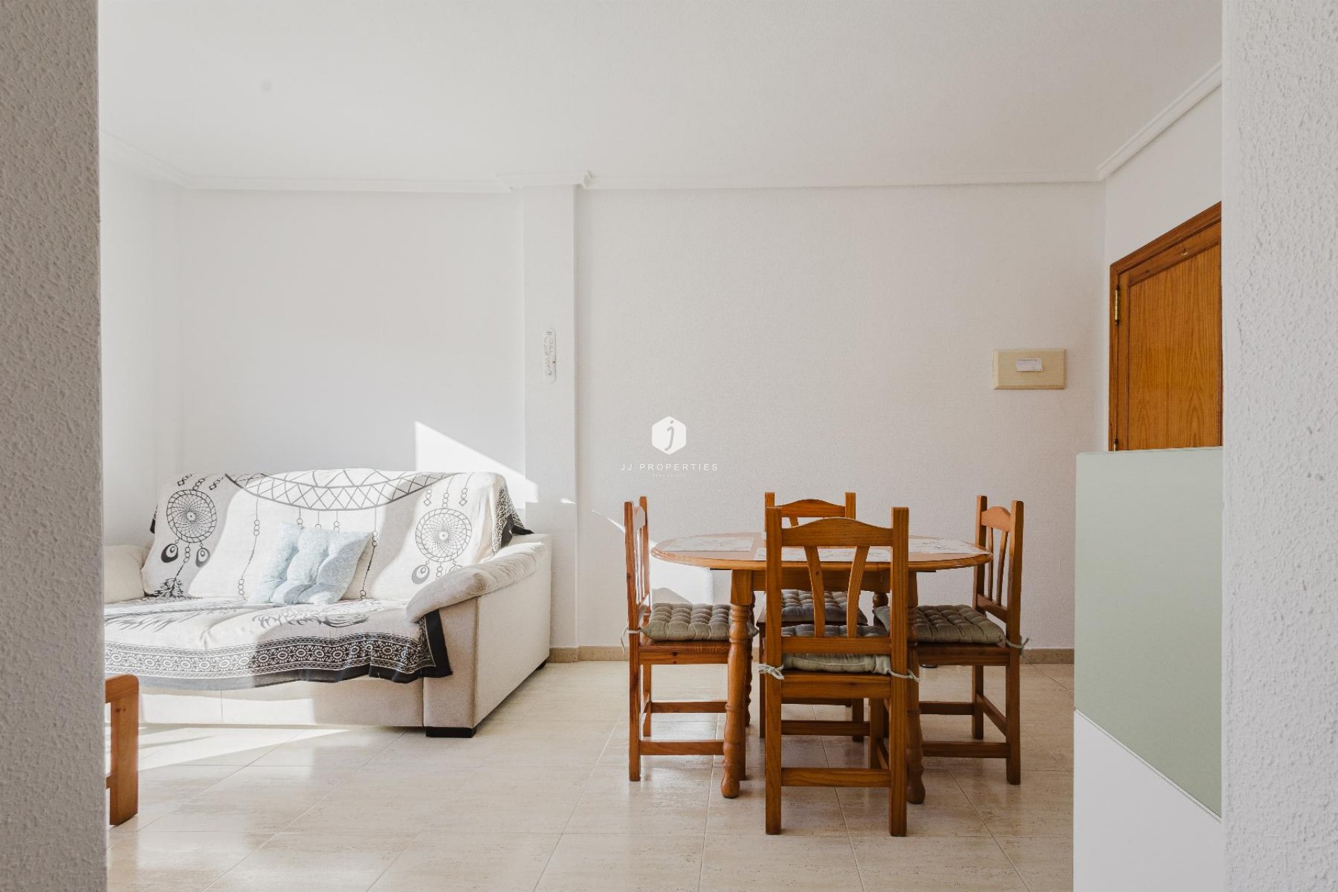 Tweedehands - Bungalow -
Torrevieja - Costa Blanca
