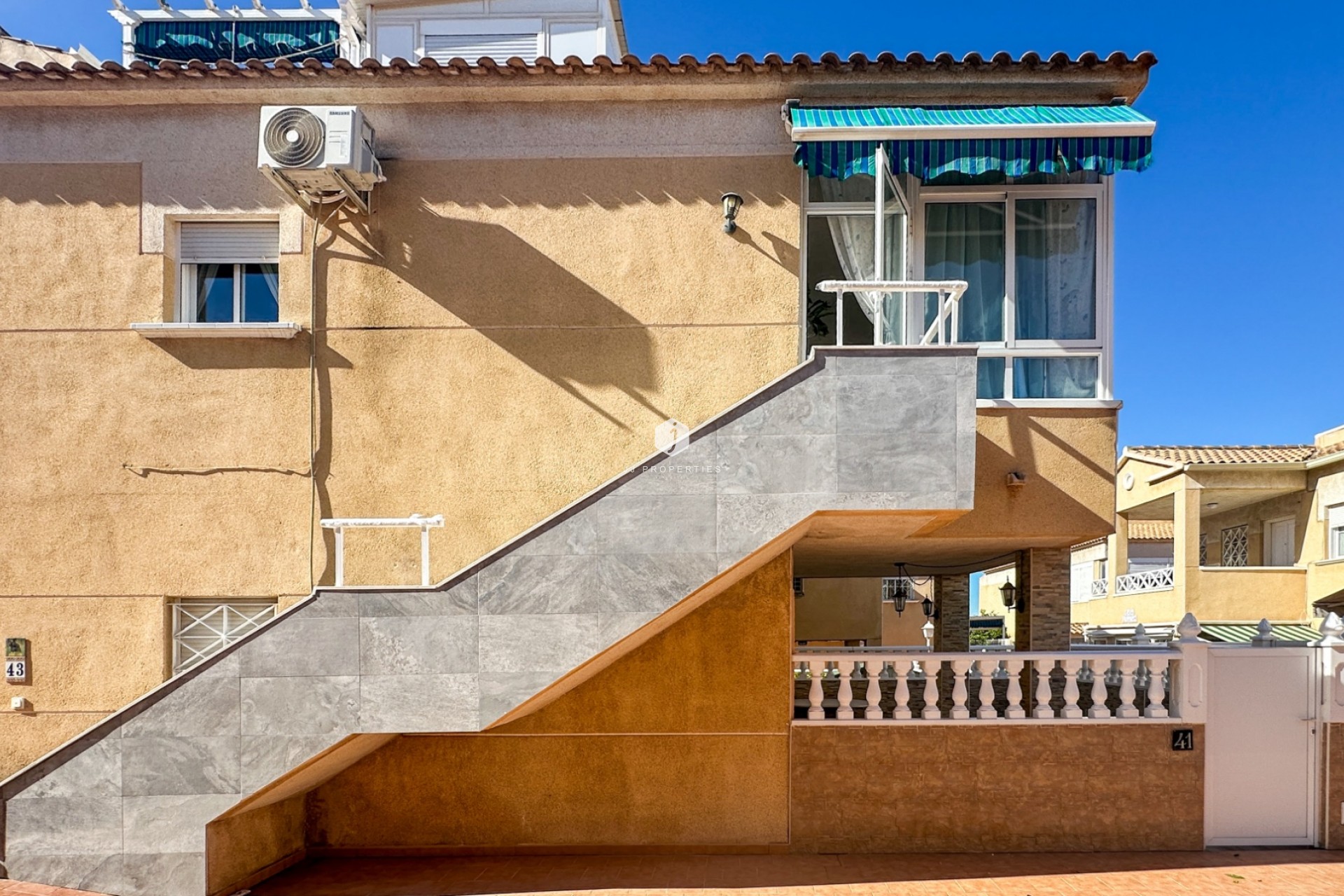 Tweedehands - Bungalow -
Torrevieja - Costa Blanca