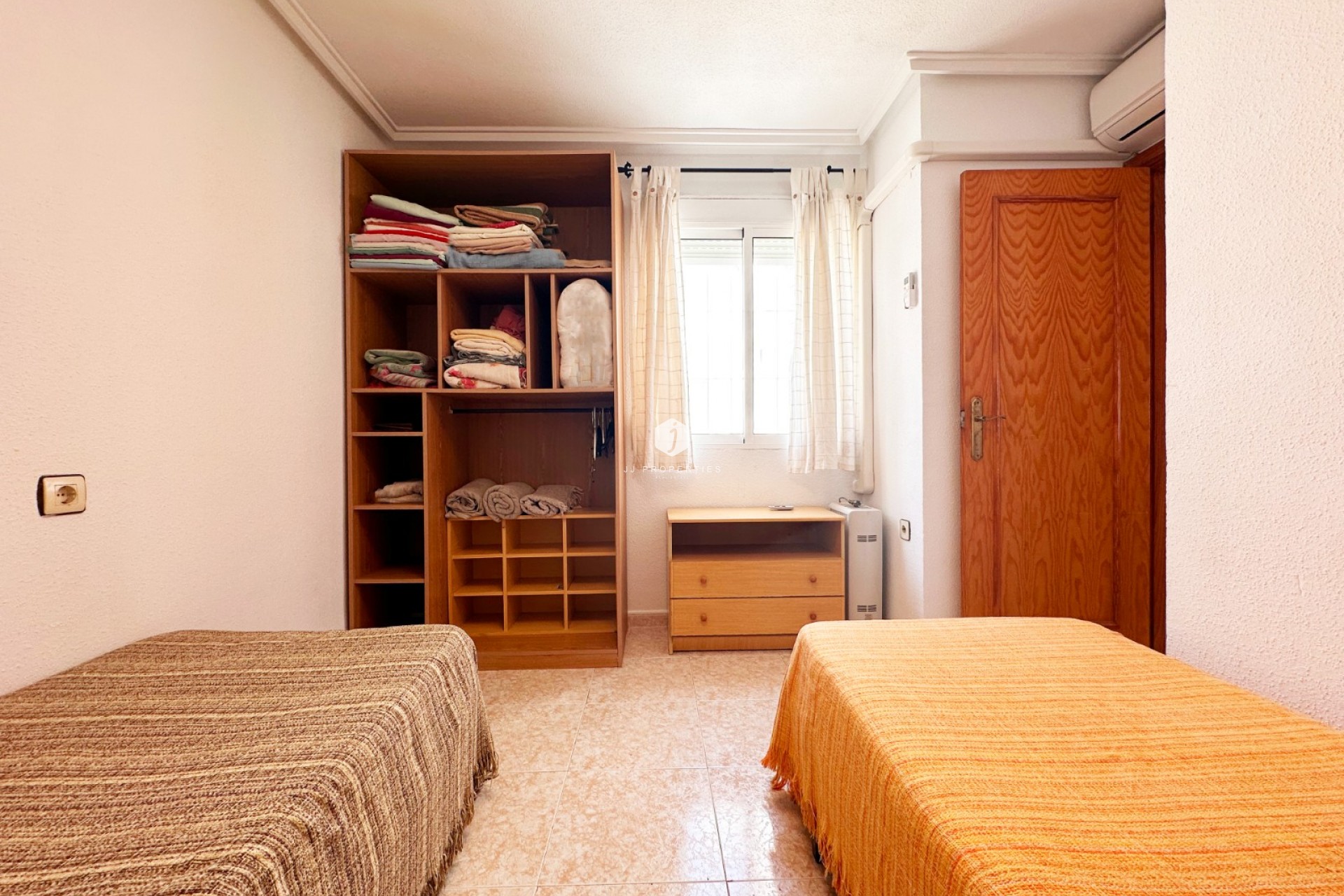Tweedehands - Bungalow -
Torrevieja - Costa Blanca
