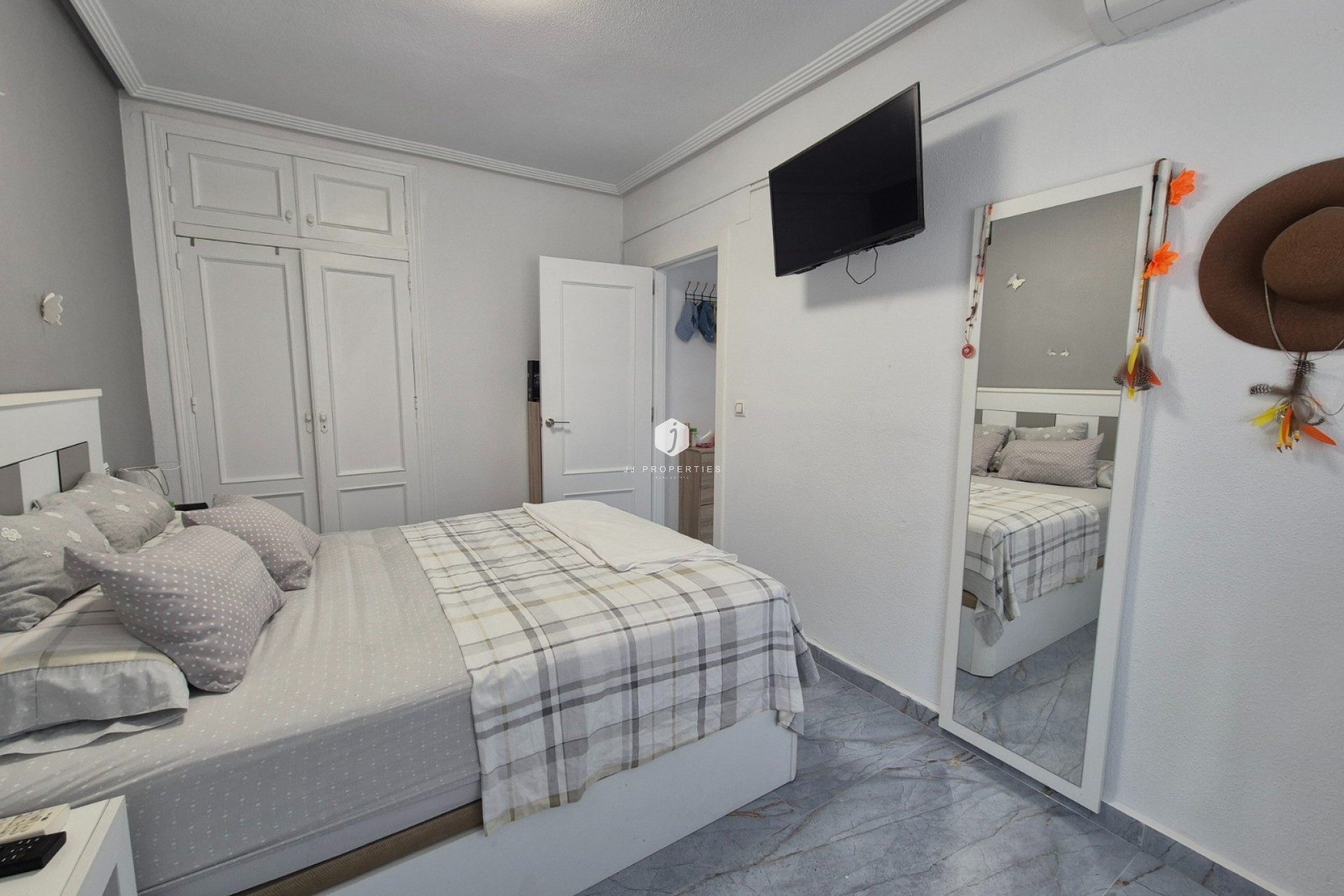 Tweedehands - Bungalow -
Torrevieja - Costa Blanca