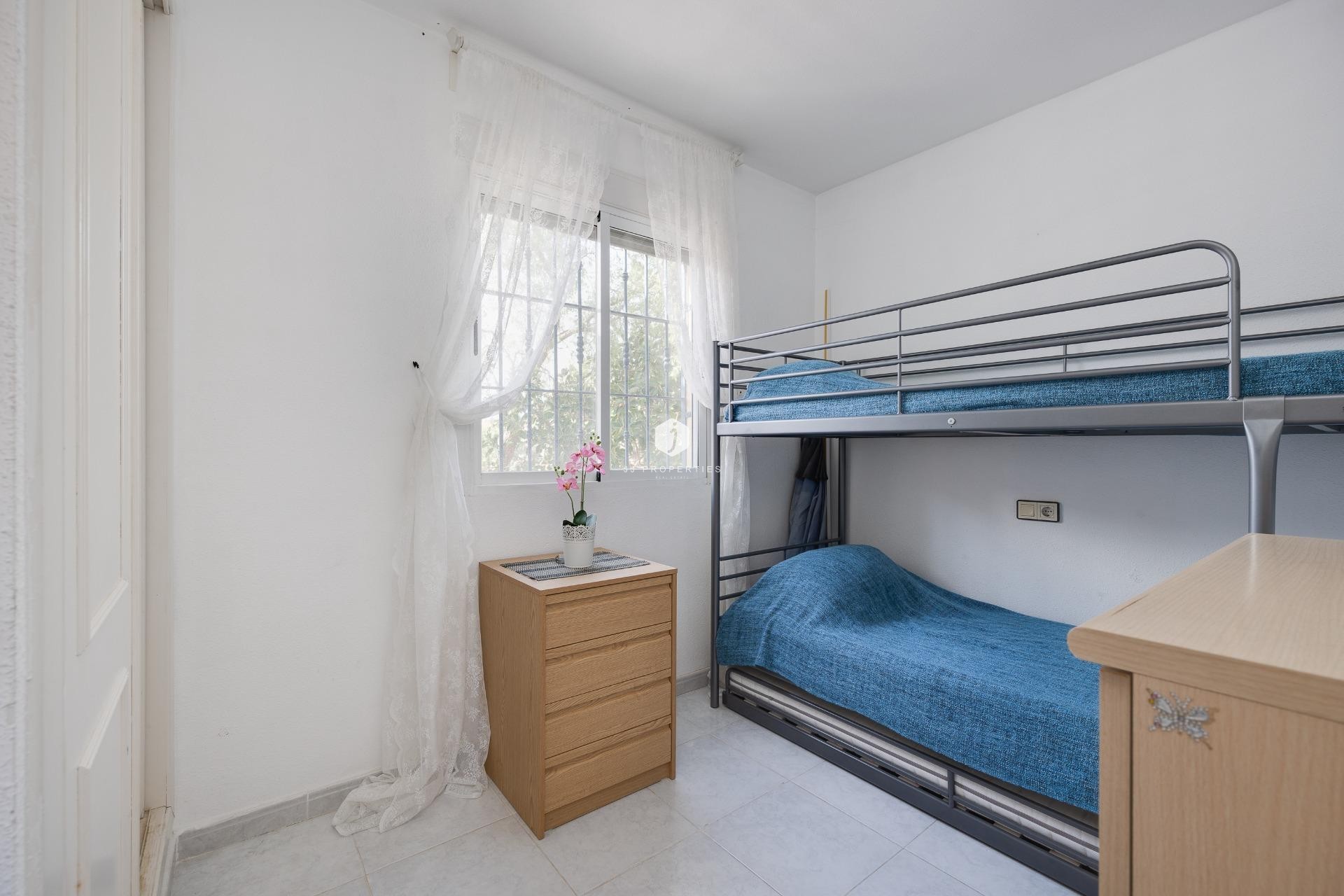 Tweedehands - Bungalow -
Torrevieja - El chaparral