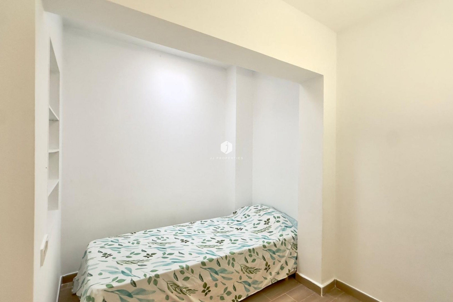 Tweedehands - Bungalow -
Torrevieja - El Limonar