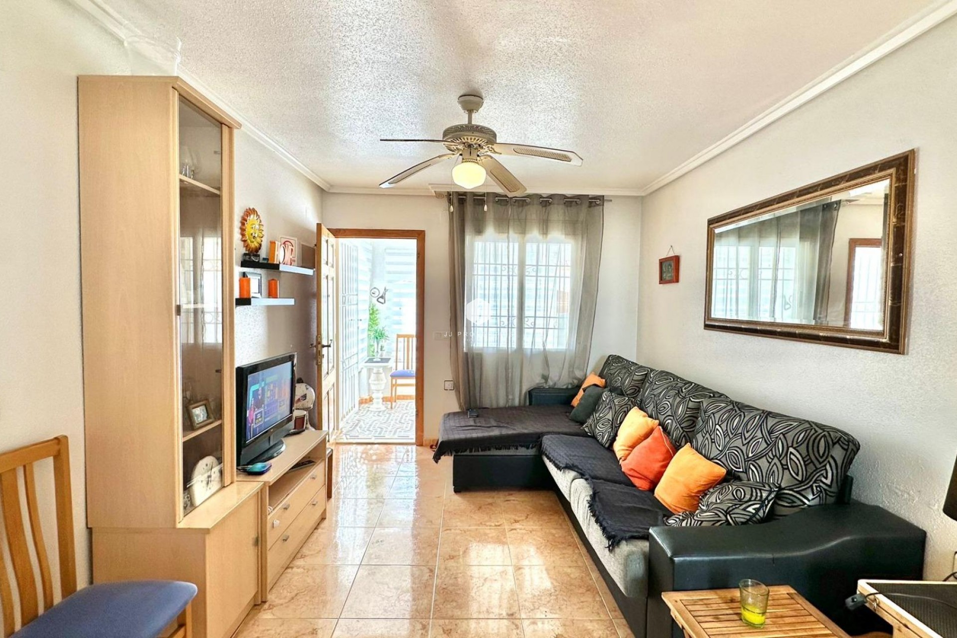 Tweedehands - Bungalow -
Torrevieja - El Limonar