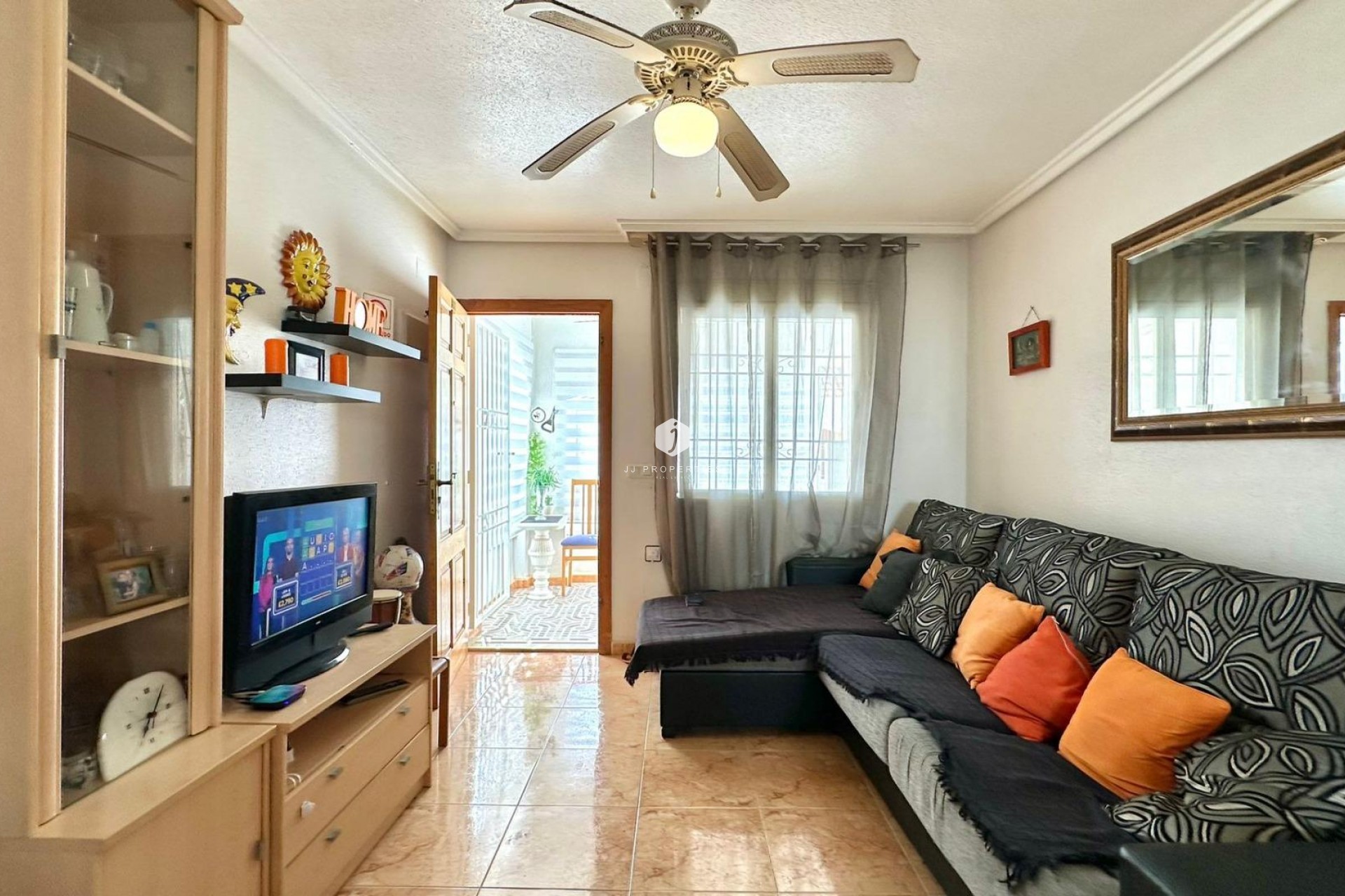 Tweedehands - Bungalow -
Torrevieja - El Limonar