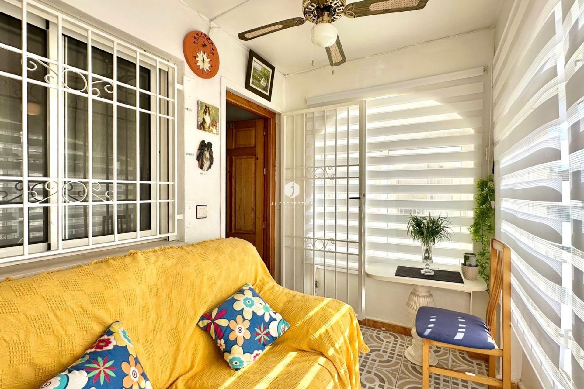 Tweedehands - Bungalow -
Torrevieja - El Limonar