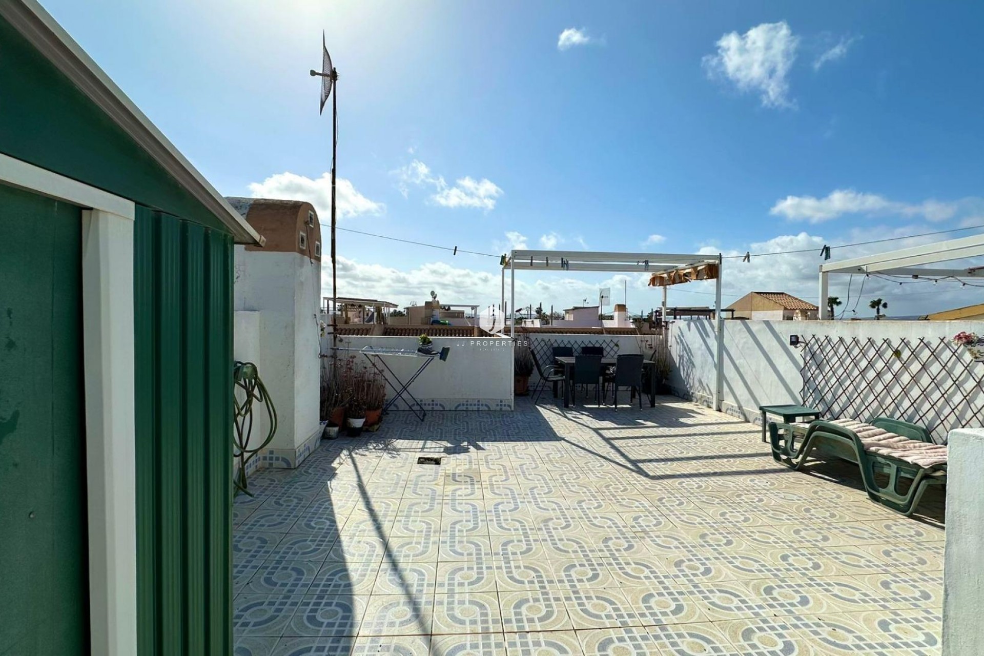 Tweedehands - Bungalow -
Torrevieja - El Limonar