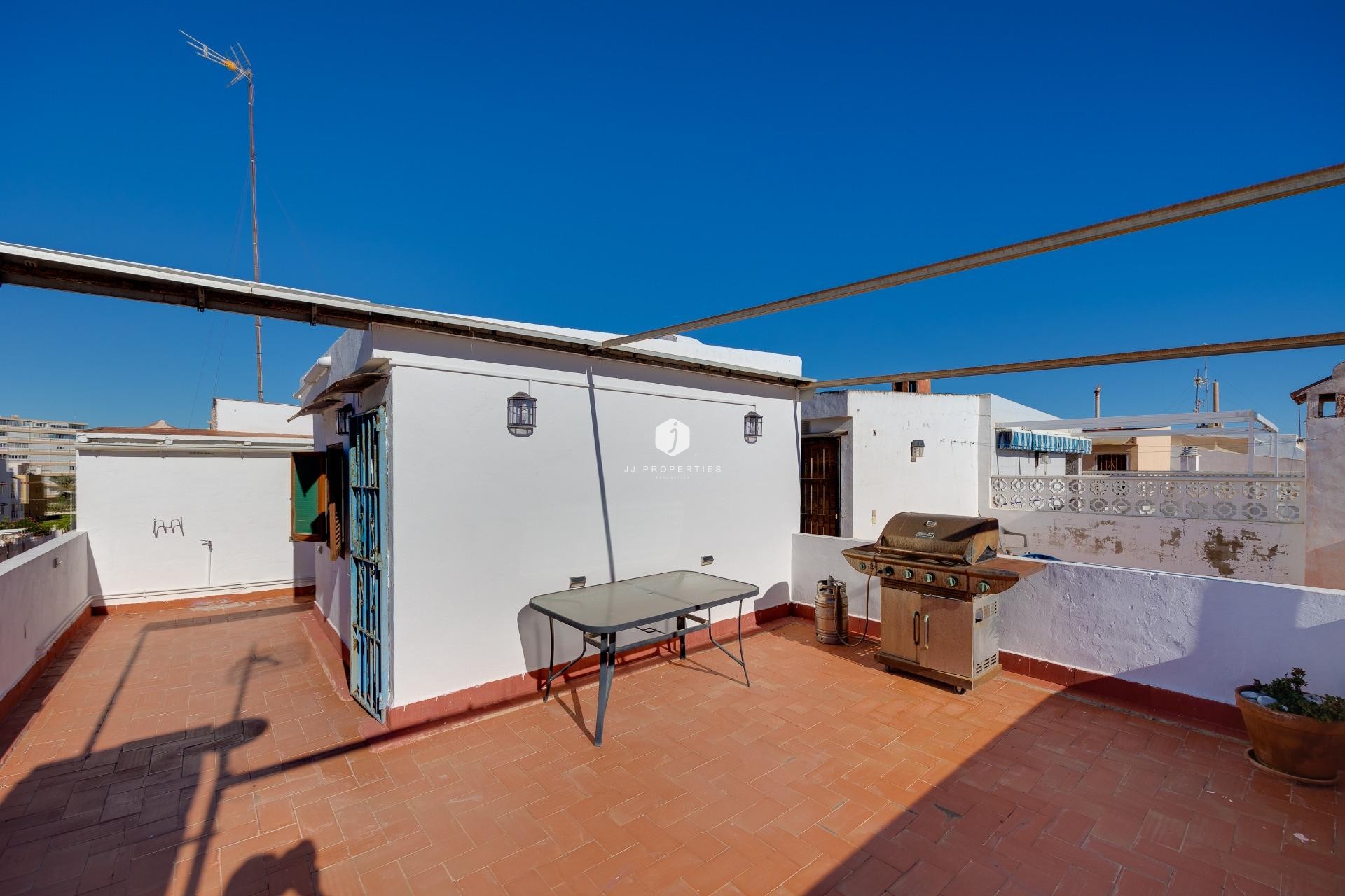 Tweedehands - Bungalow -
Torrevieja - La Mata