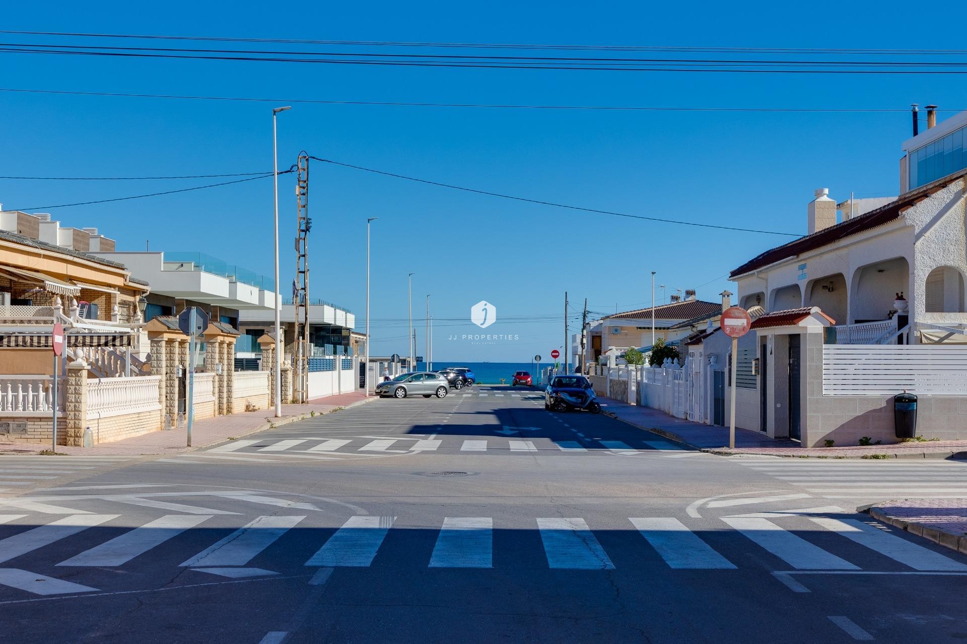 Tweedehands - Bungalow -
Torrevieja - La Mata