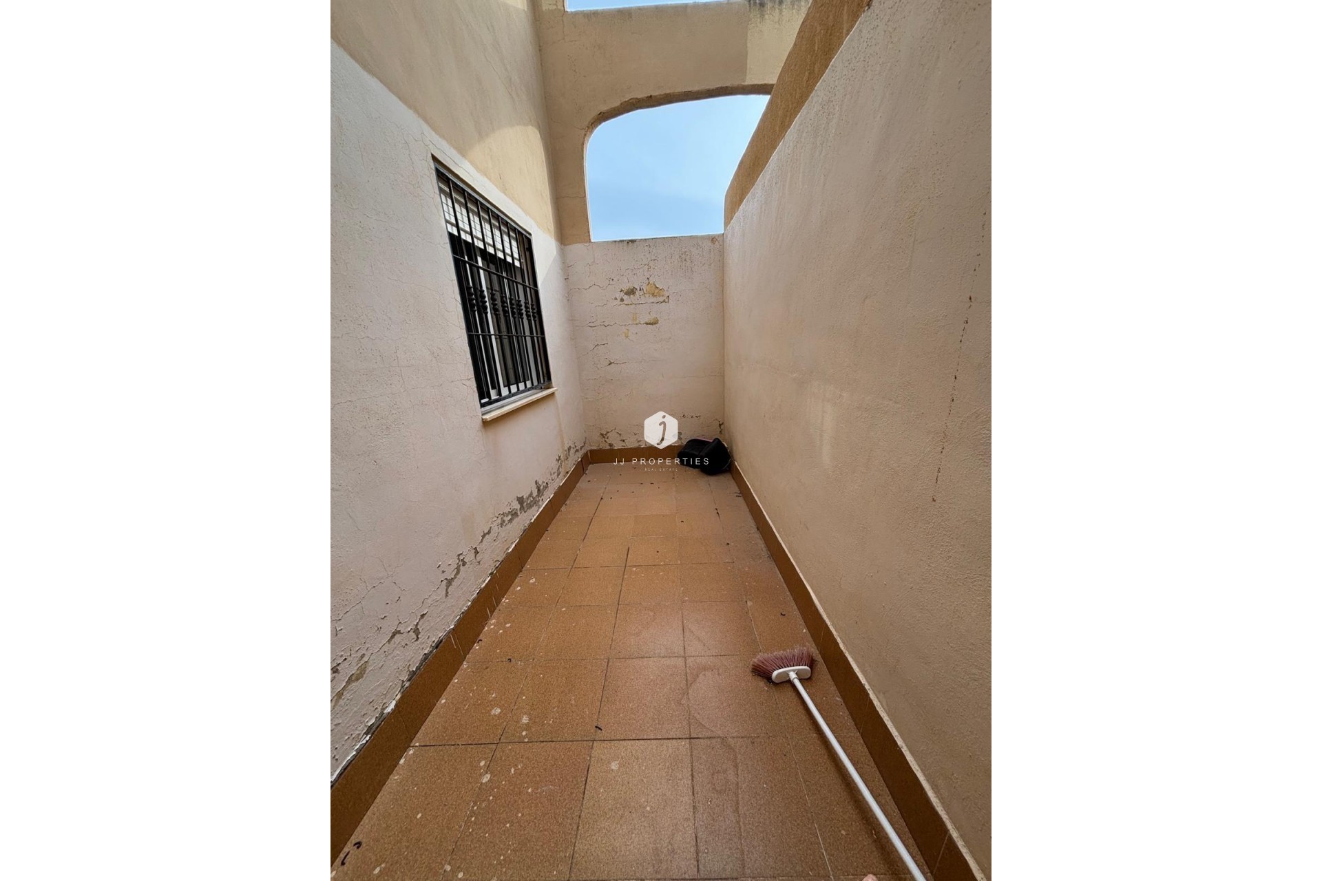 Tweedehands - Bungalow -
Torrevieja - La Siesta - El Salado - Torreta