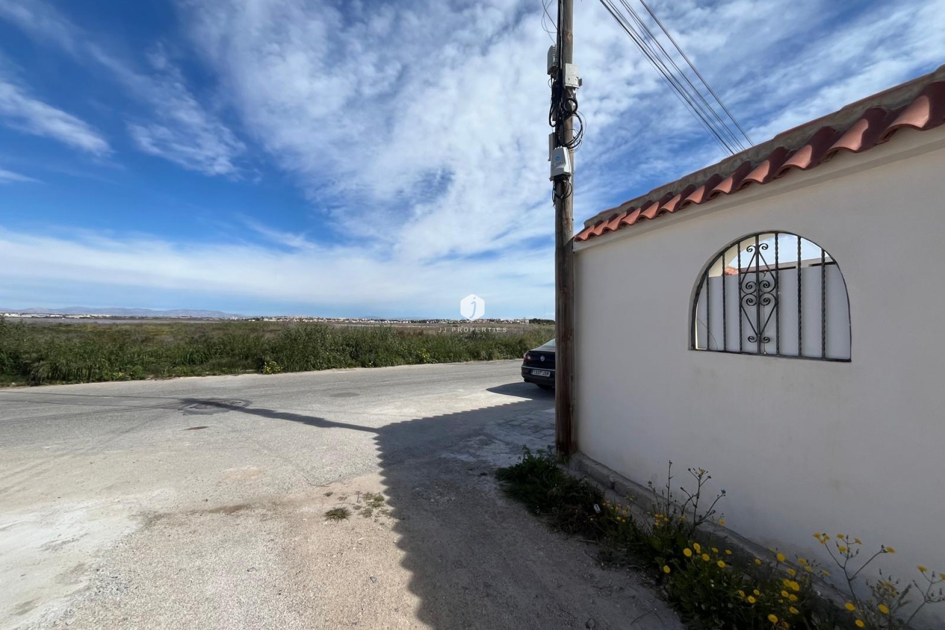 Tweedehands - Bungalow -
Torrevieja - La Siesta - El Salado - Torreta