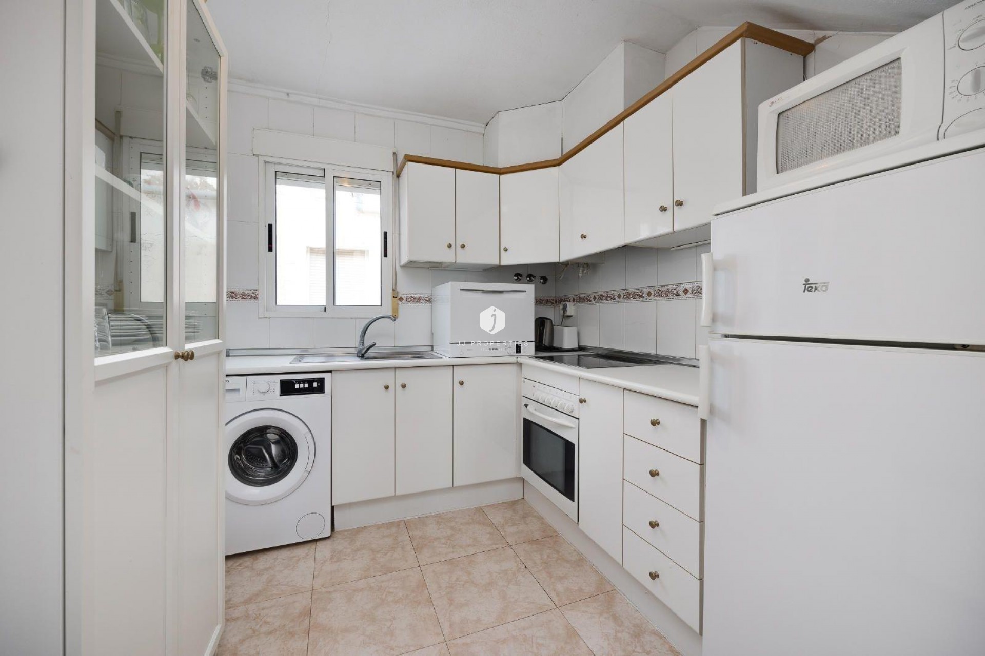 Tweedehands - Bungalow -
Torrevieja - La Siesta - El Salado - Torreta