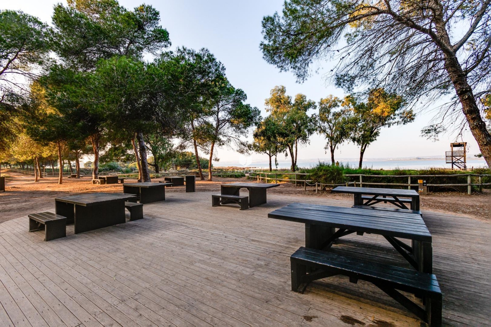 Tweedehands - Bungalow -
Torrevieja - La Siesta - El Salado - Torreta