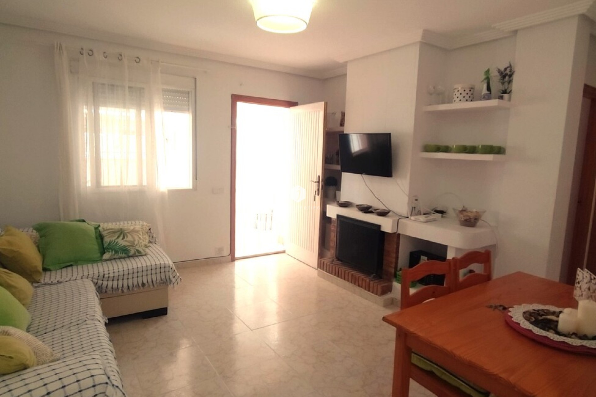 Tweedehands - Bungalow -
Torrevieja - LA VELETA MAR AZUL