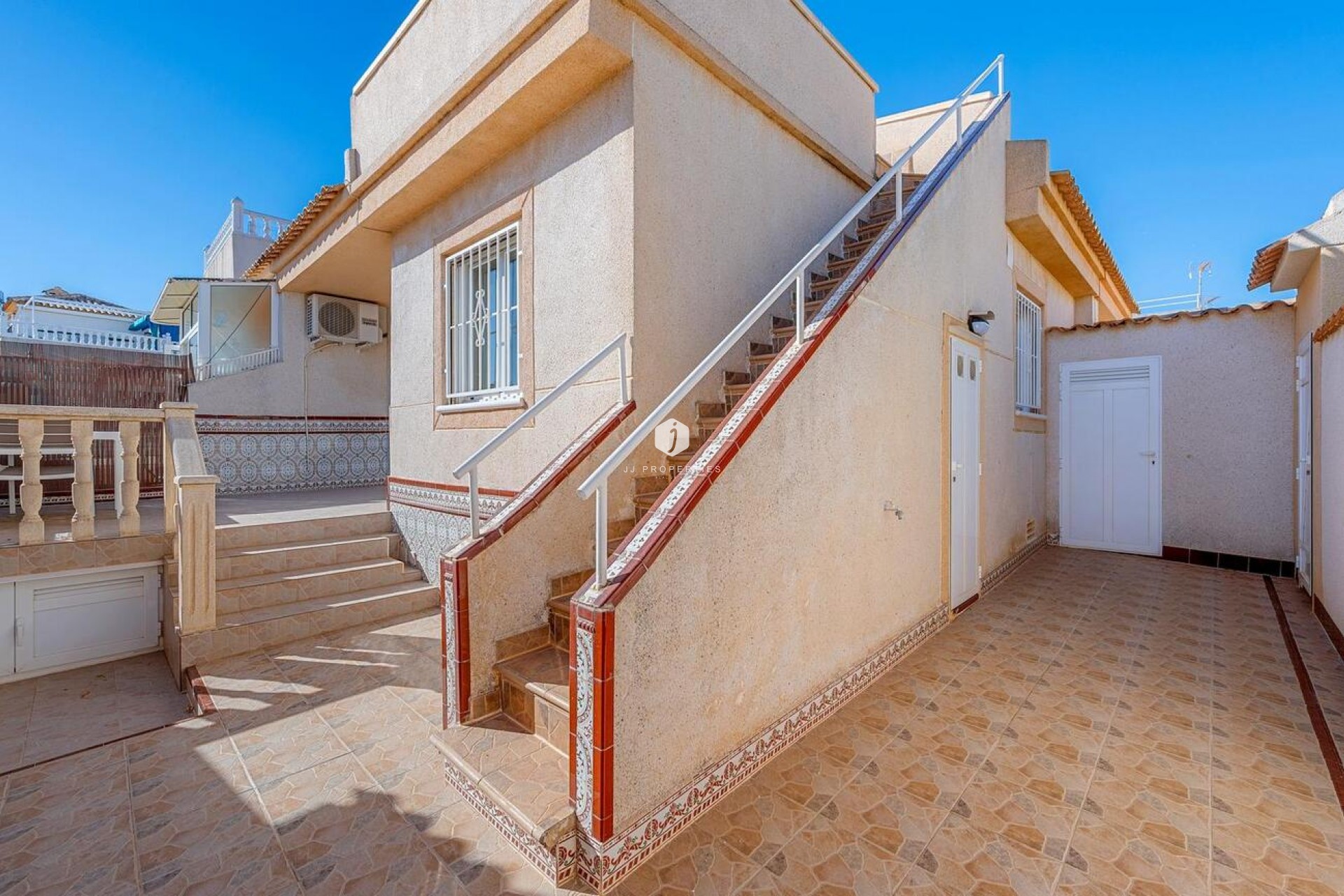 Tweedehands - Bungalow -
Torrevieja - Los Balcones