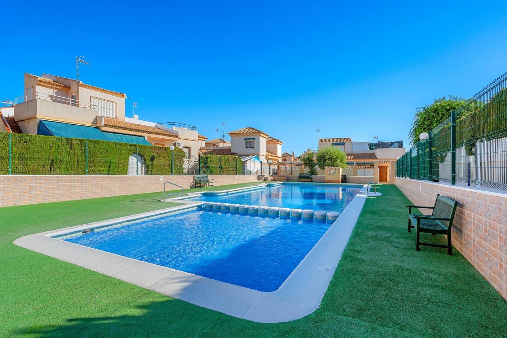 Tweedehands - Bungalow -
Torrevieja - Los Balcones