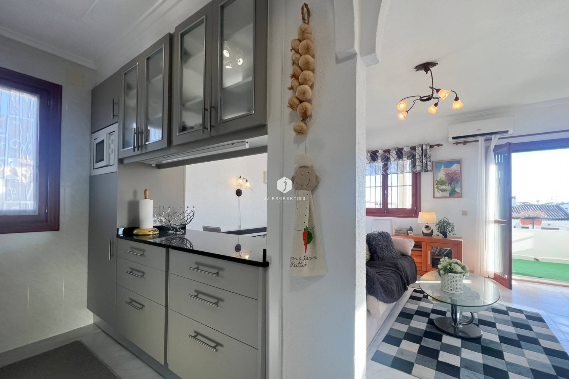 Tweedehands - Bungalow -
Torrevieja - Los Frutales