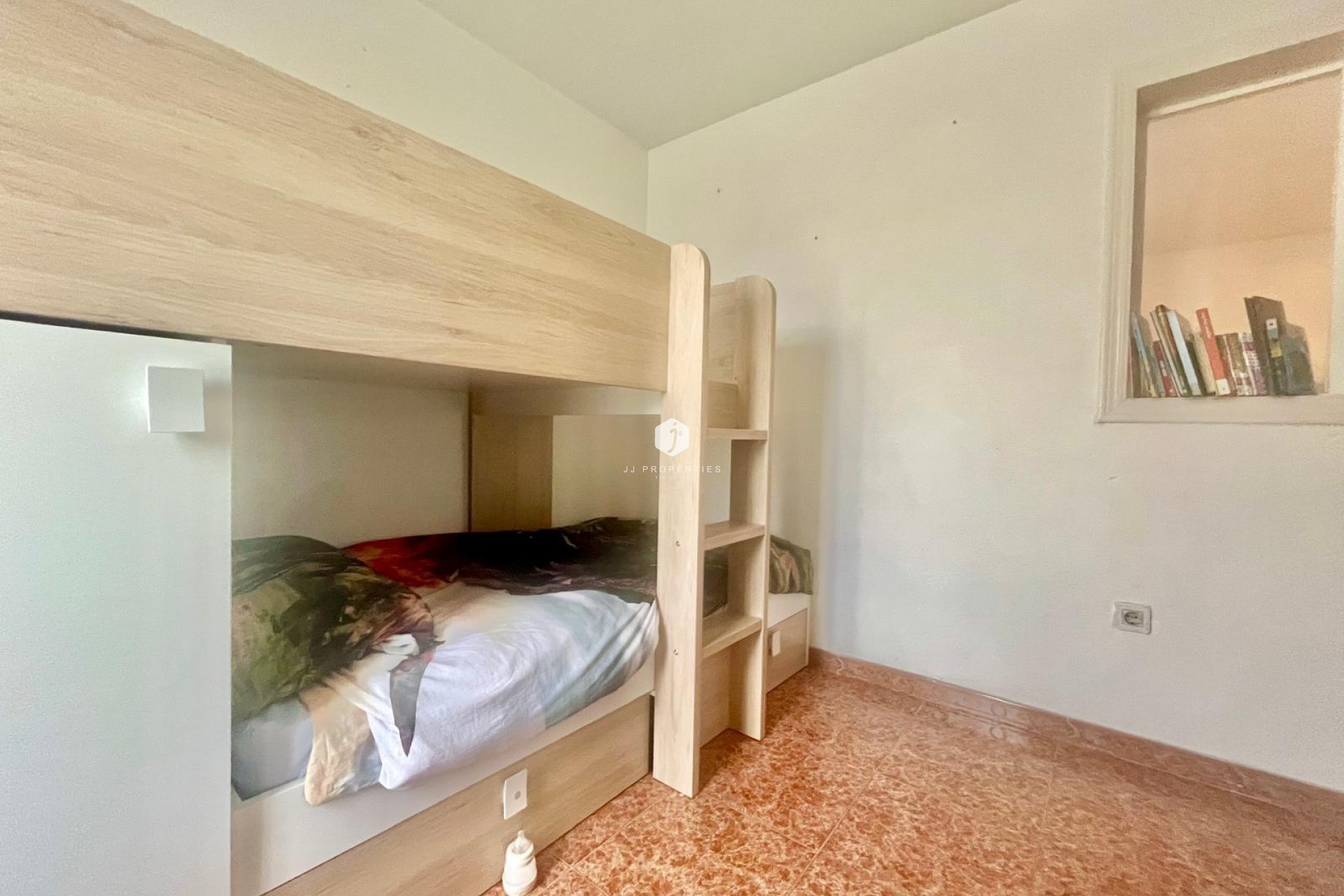 Tweedehands - Bungalow -
Torrevieja - Paraje Natural