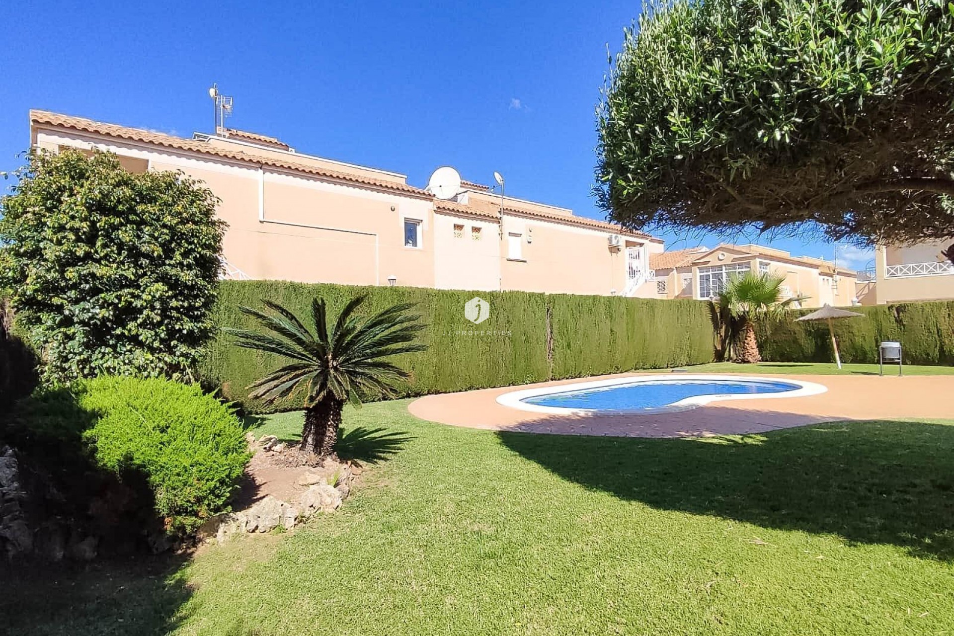 Tweedehands - Bungalow -
Torrevieja - Parque Acuático - Sector 25