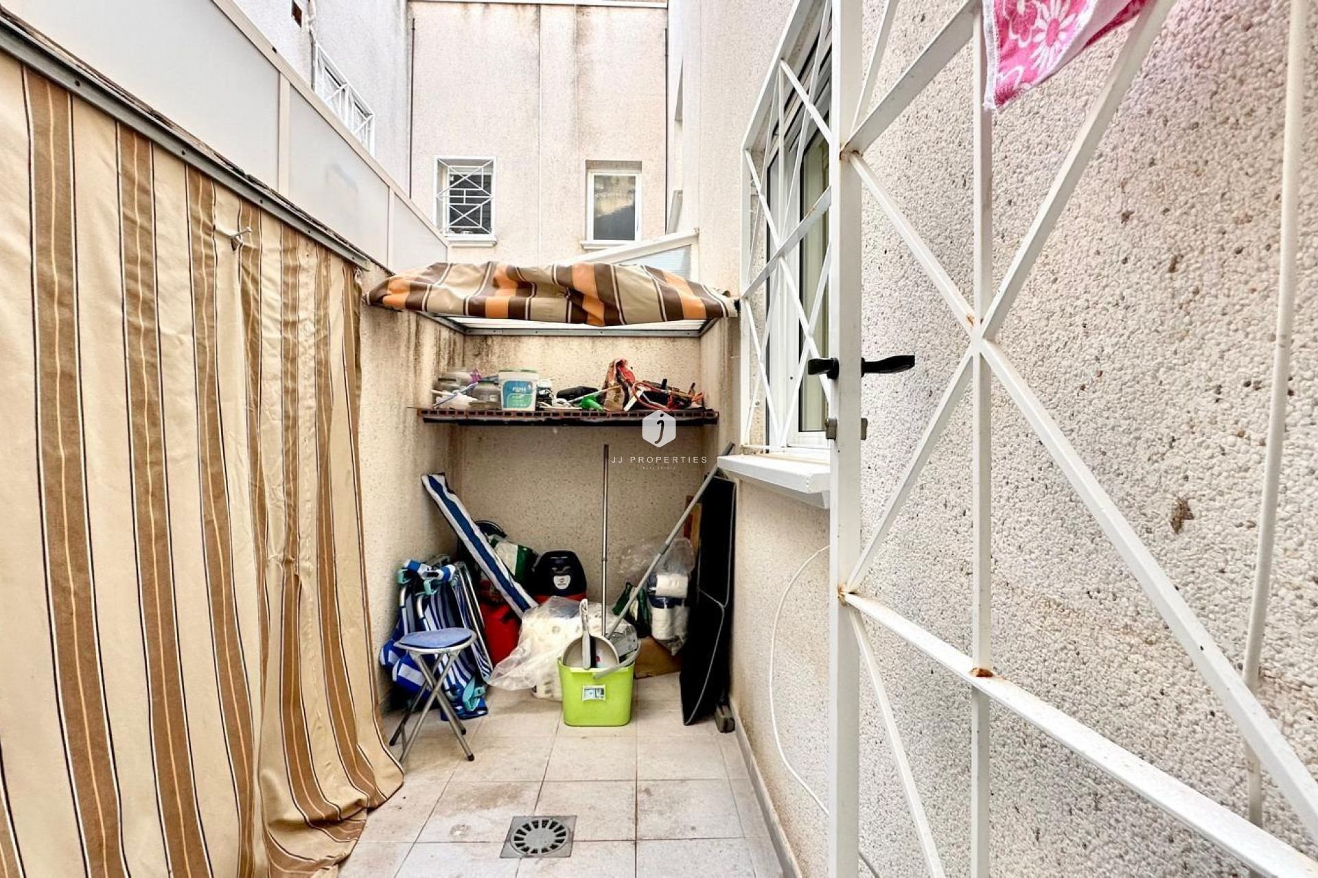 Tweedehands - Bungalow -
Torrevieja - Torreblanca