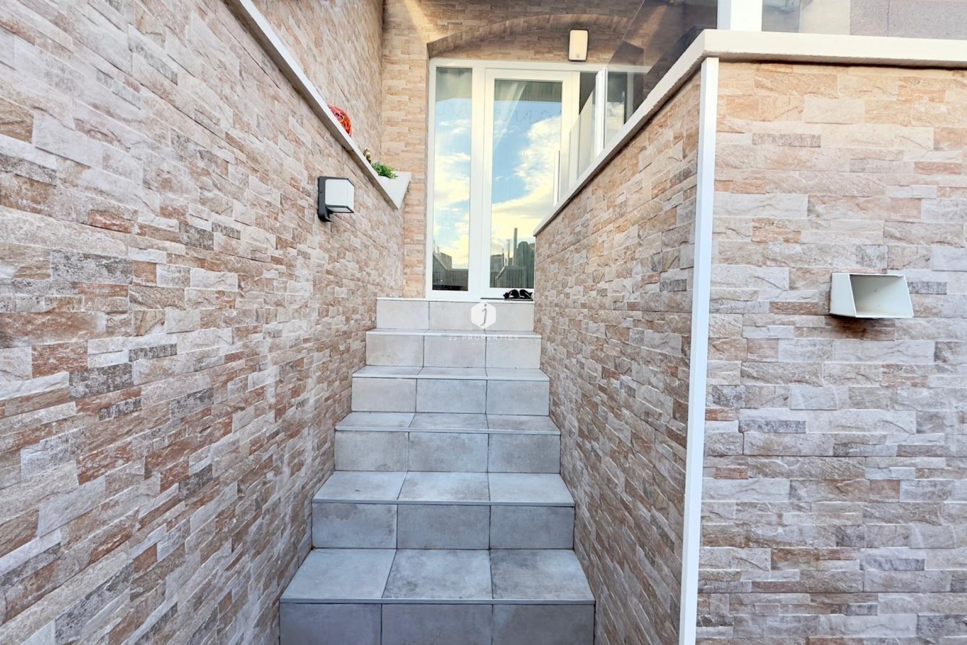 Tweedehands - Bungalow -
Torrevieja - Torreblanca