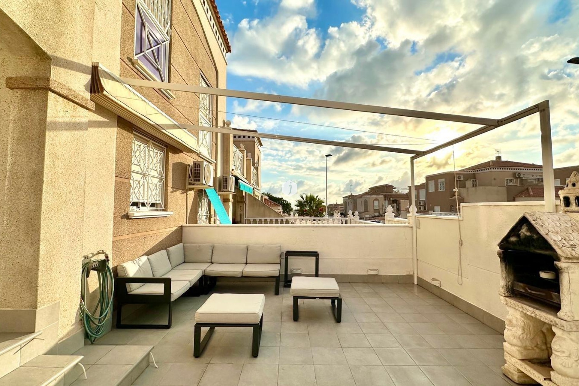 Tweedehands - Bungalow -
Torrevieja - Torreblanca