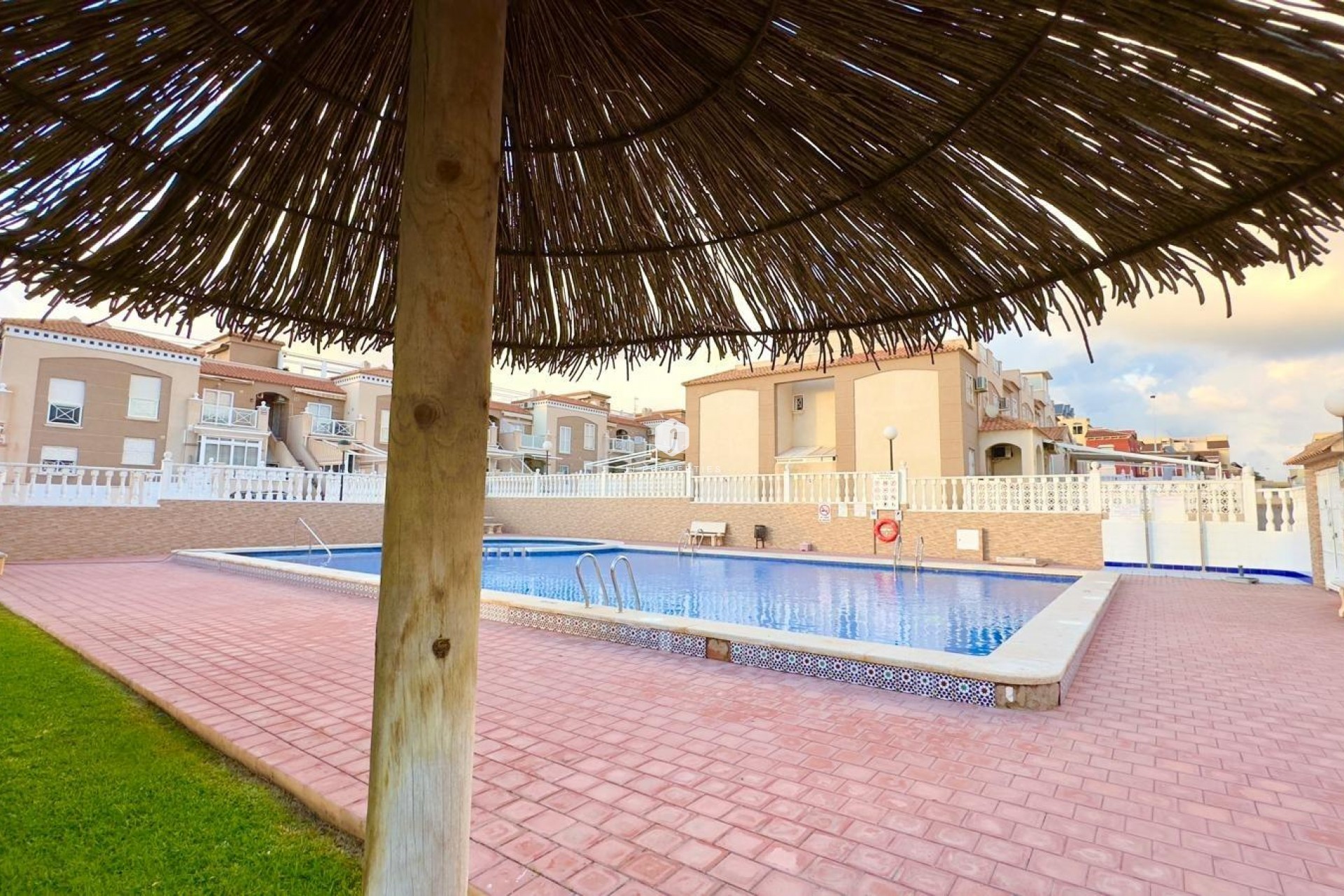 Tweedehands - Bungalow -
Torrevieja - Torreblanca