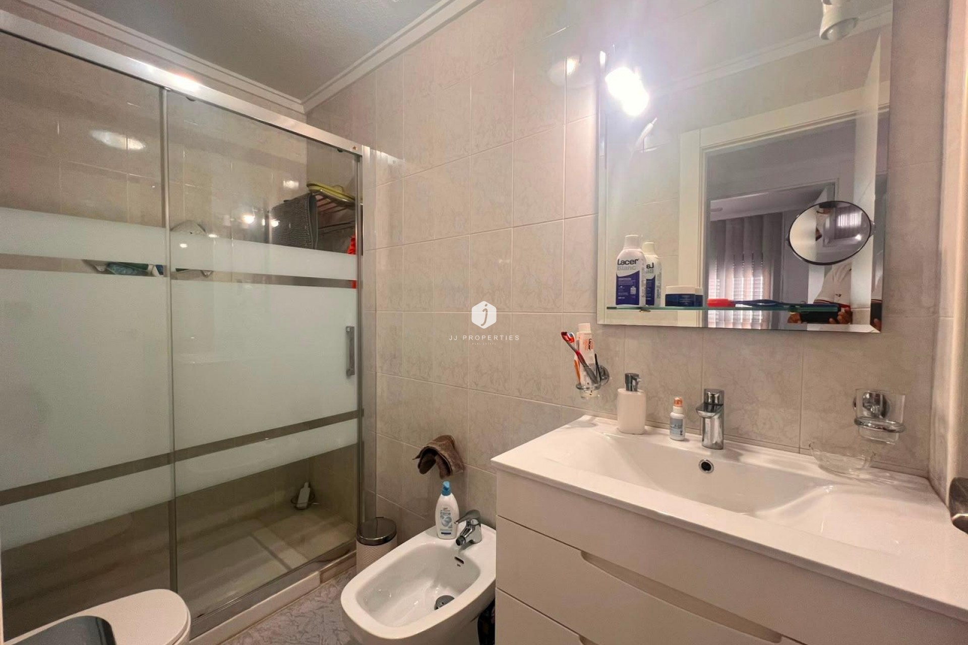 Tweedehands - Bungalow -
Torrevieja - Torrejón