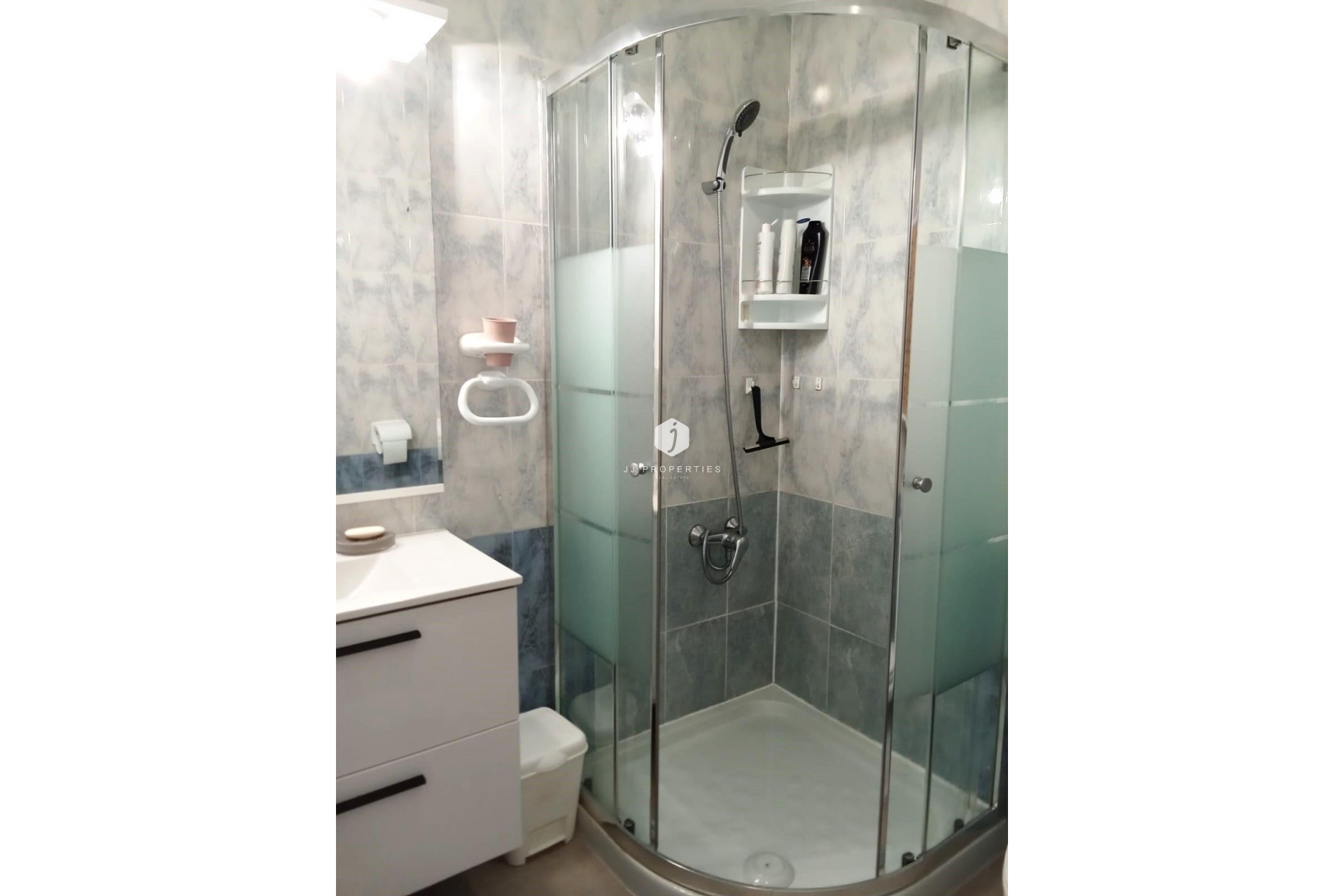 Tweedehands - Bungalow -
Torrevieja - Torretas