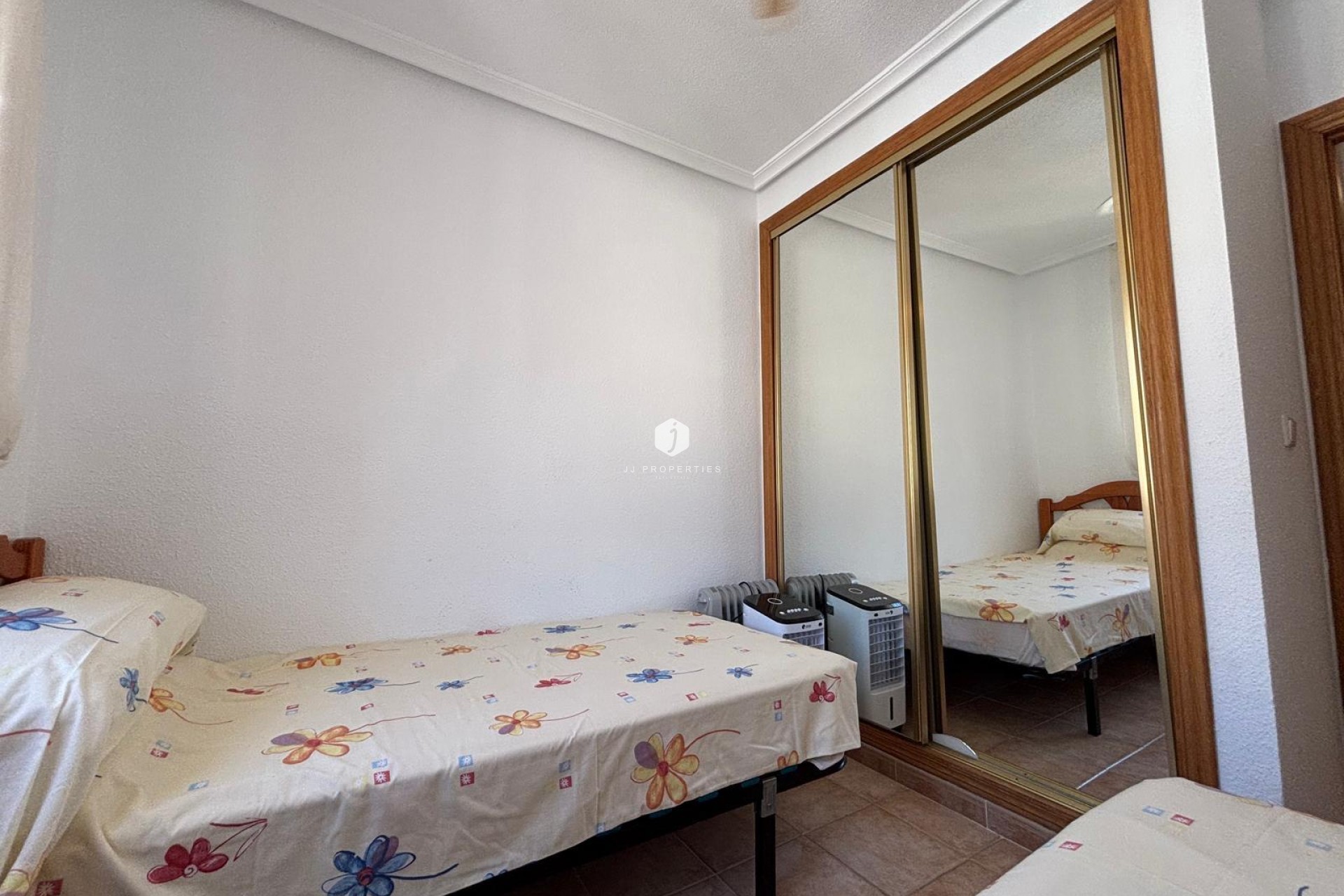 Tweedehands - Bungalow -
Torrevieja